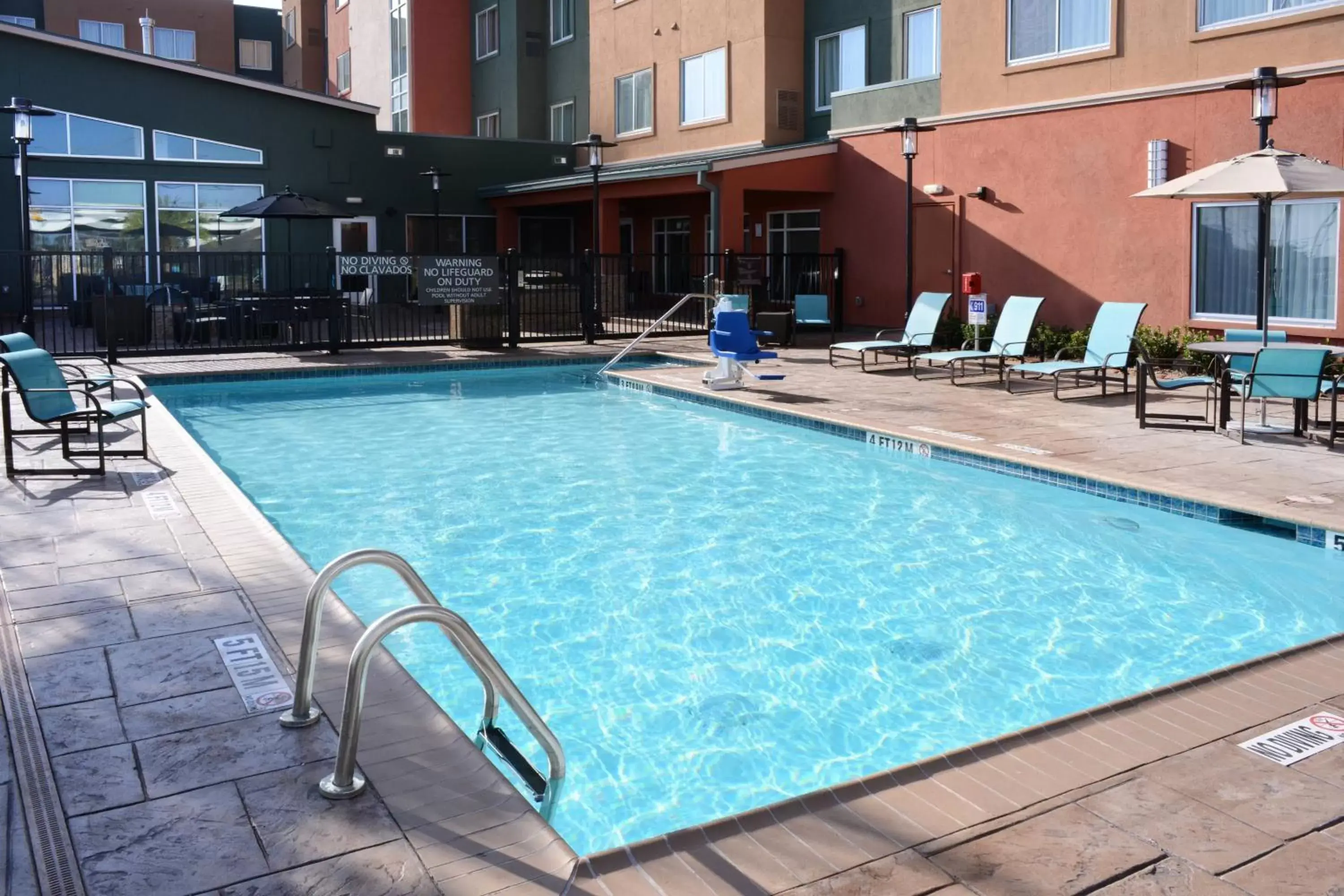 Swimming Pool in Residence Inn by Marriott Houston Pasadena
