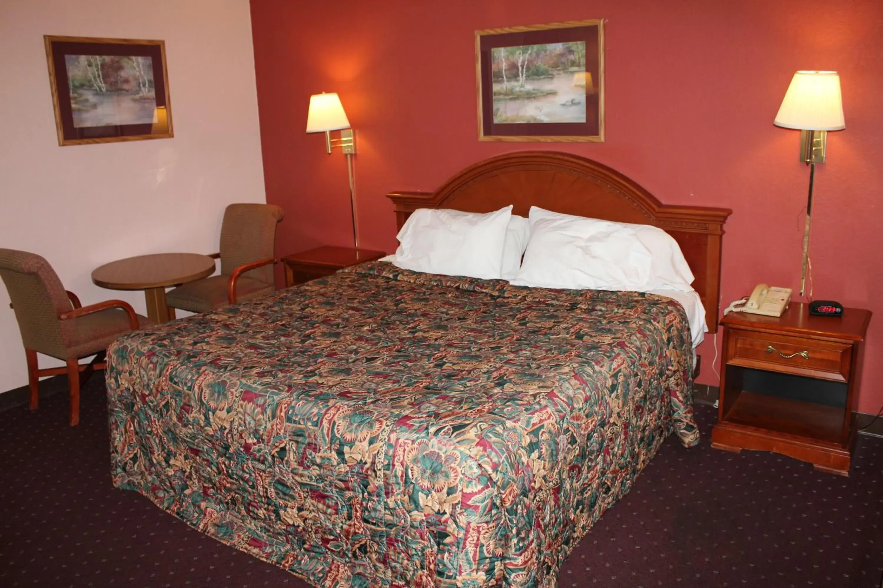 Bed in Andrew Johnson Inn