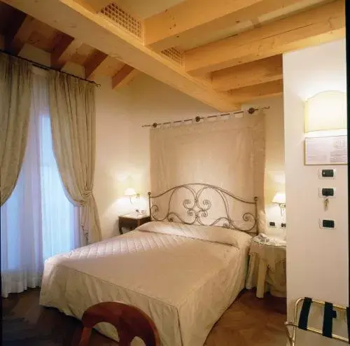 Bed in Borgo Cà dei Sospiri