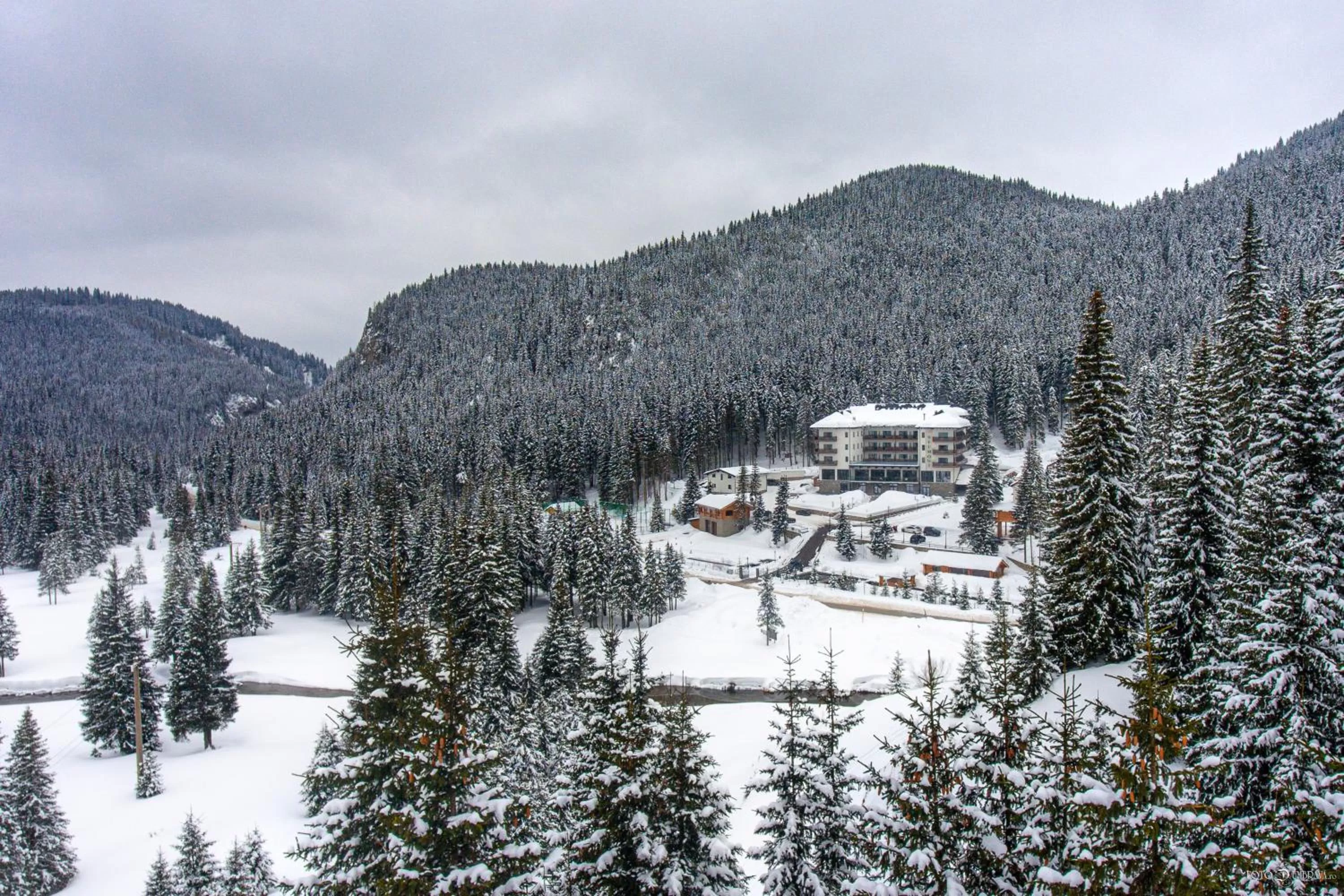 Property building, Winter in Hotel Belmont