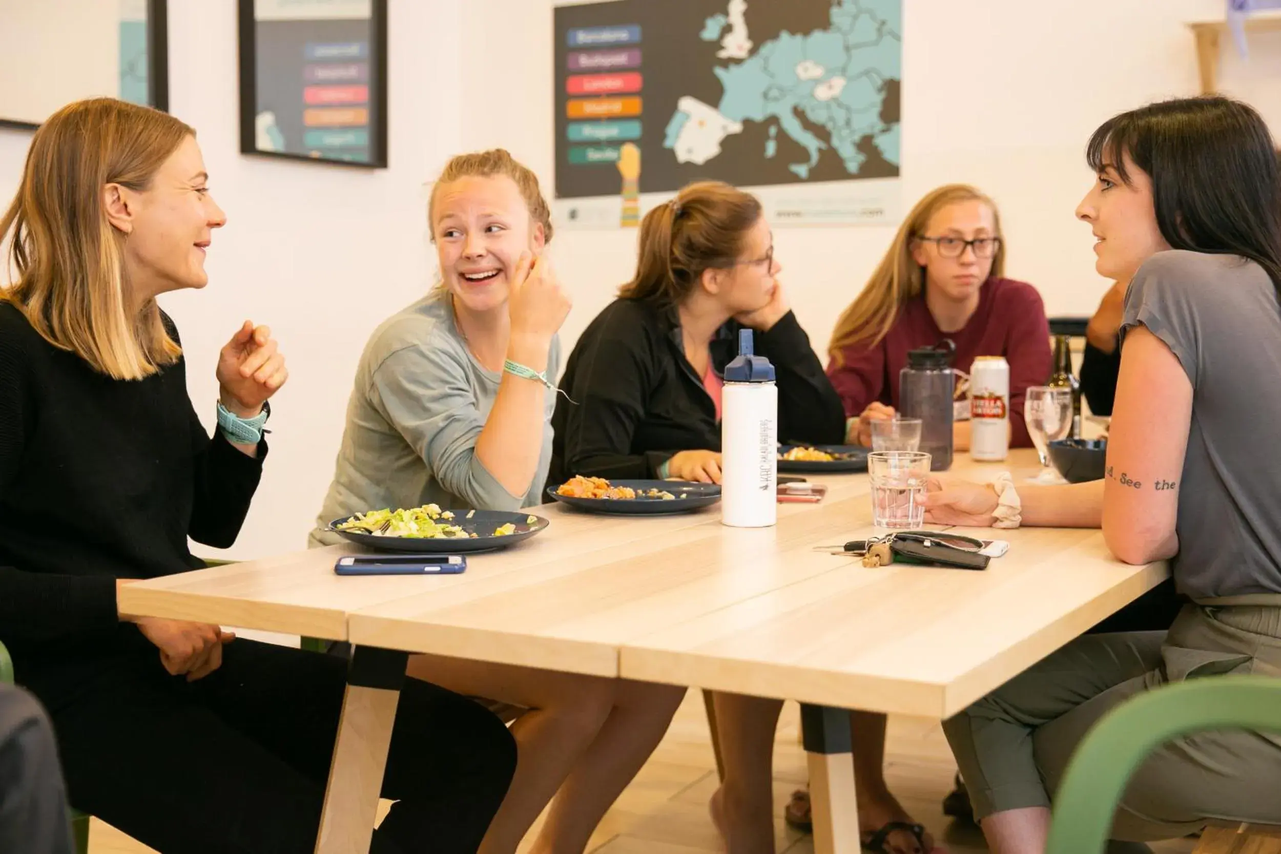 Communal lounge/ TV room in Onefam Notting Hill Communal lounge/ TV room in Onefam Notting Hill