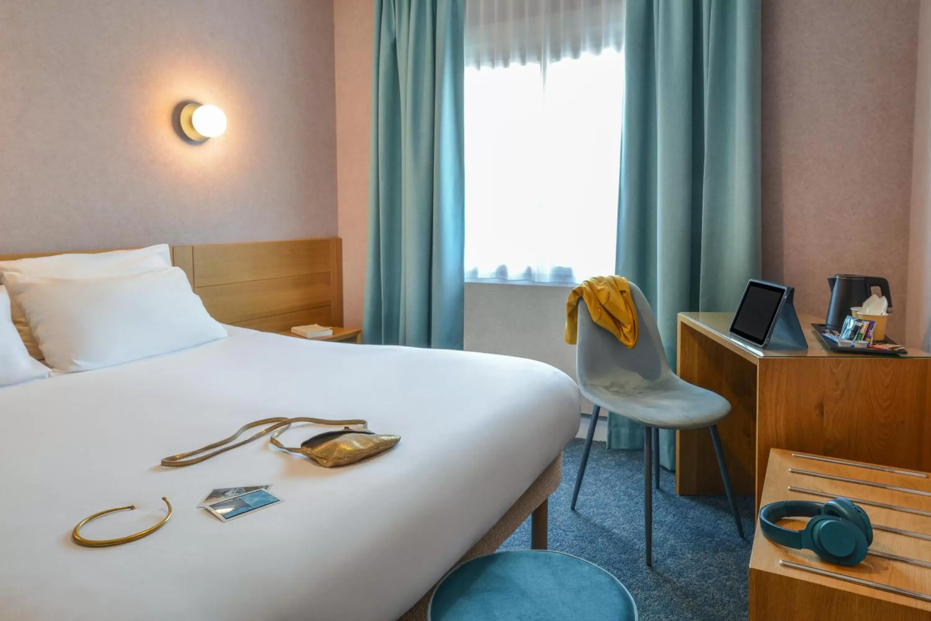 Bed in Sure Hotel by Best Western Centre Beaune