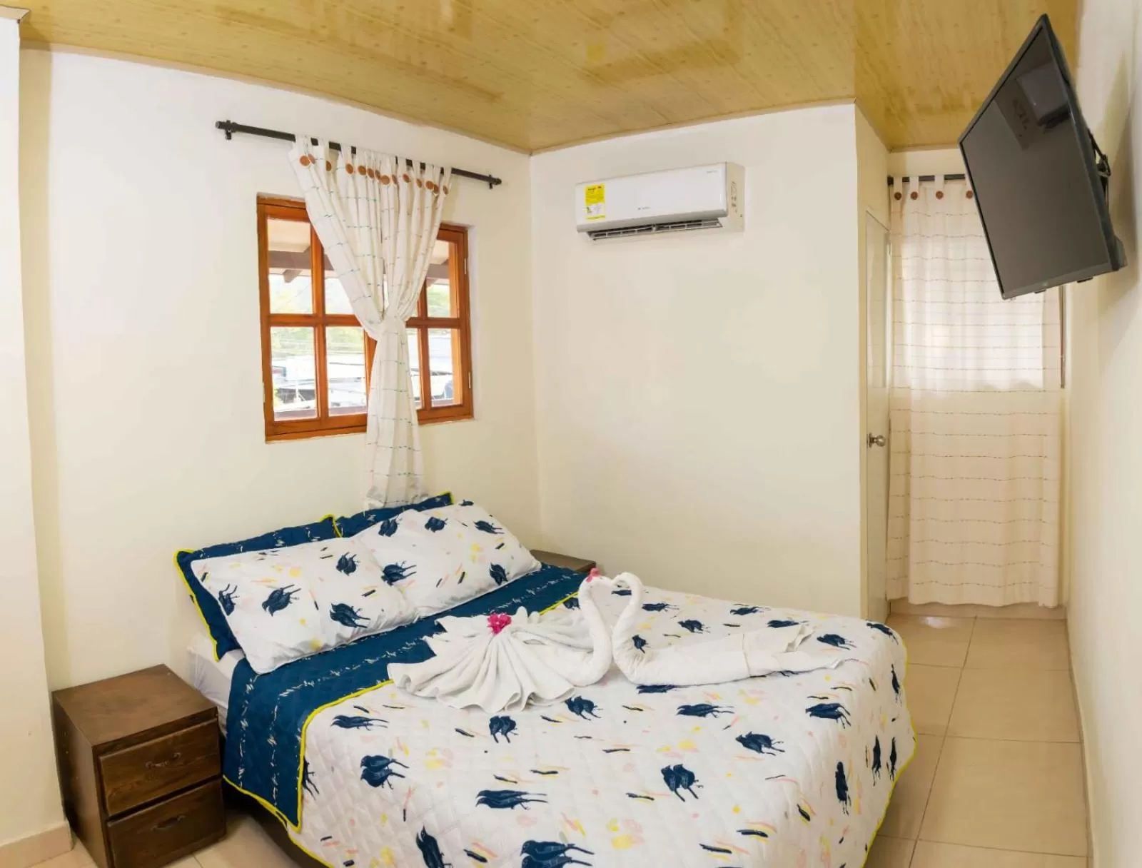 Bed in Hotel The Dolphin