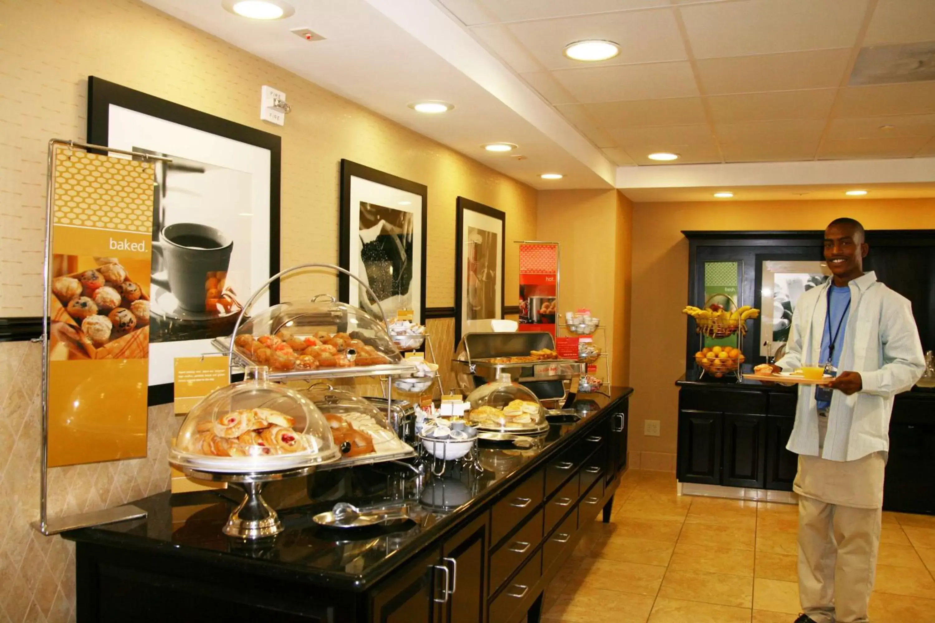 Dining area in Hampton Inn & Suites Banning/Beaumont