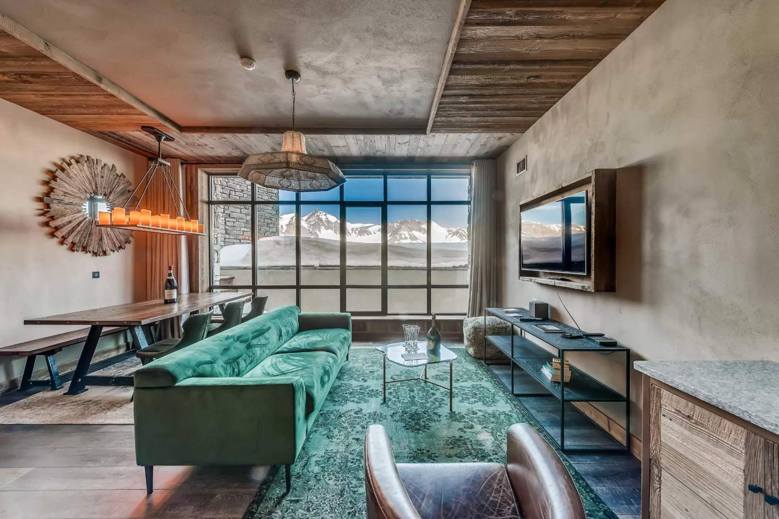 Living room in Le Refuge de Solaise - 2551 m Altitude