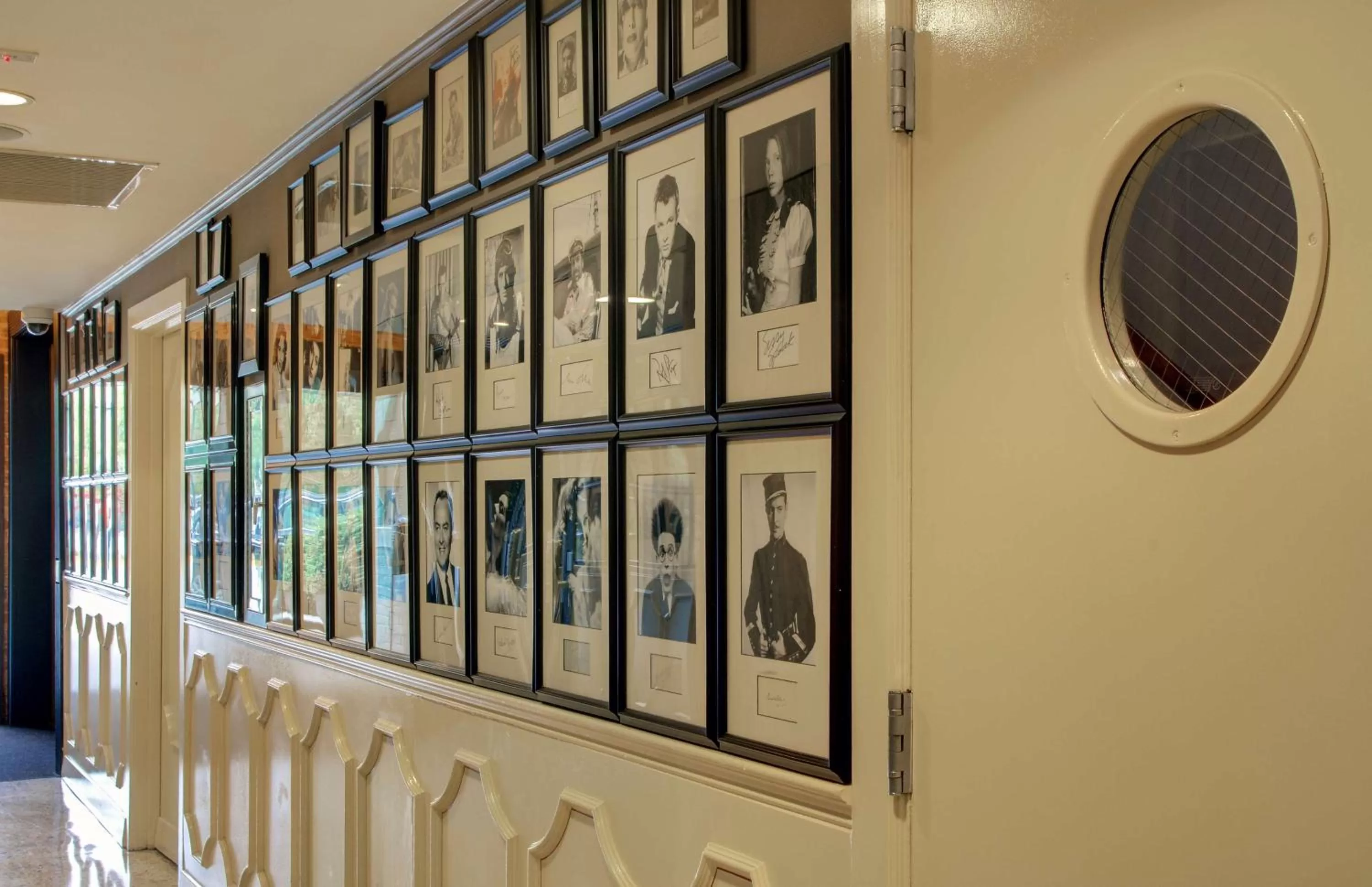 Property building in The Hollywood Franklin Hotel near Universal Studios