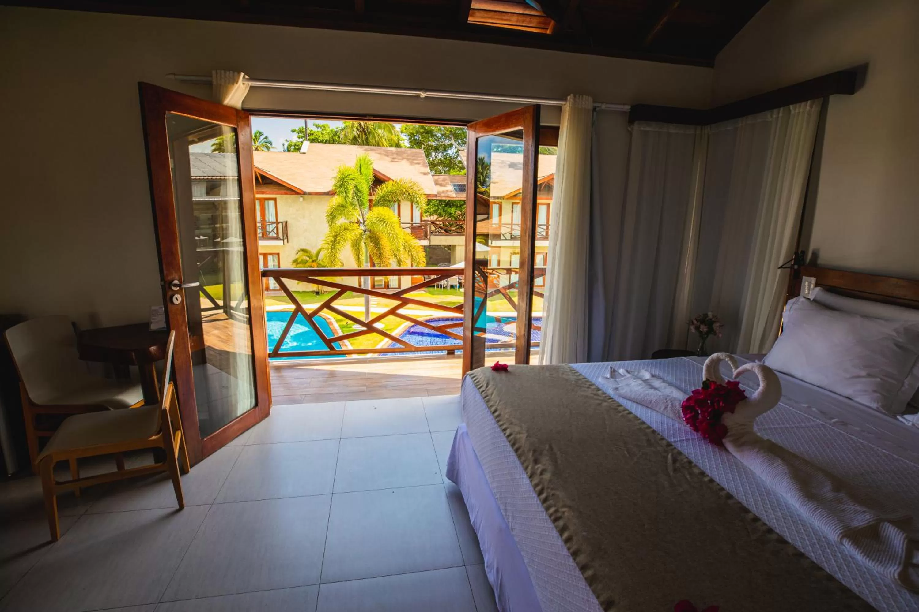 View (from property/room), Bed in Pousada Rangai