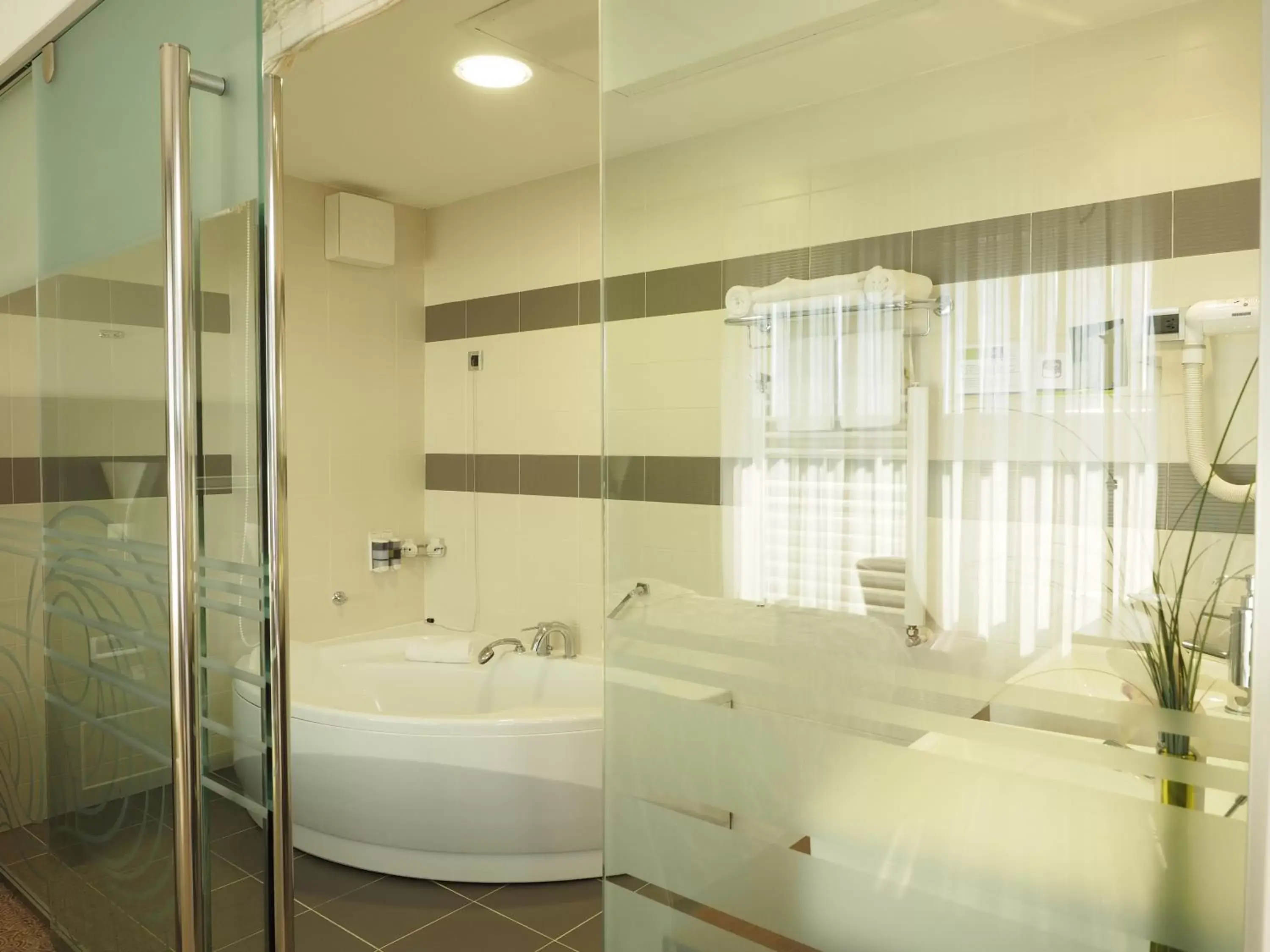 Bathroom in IN Hotel Beograd