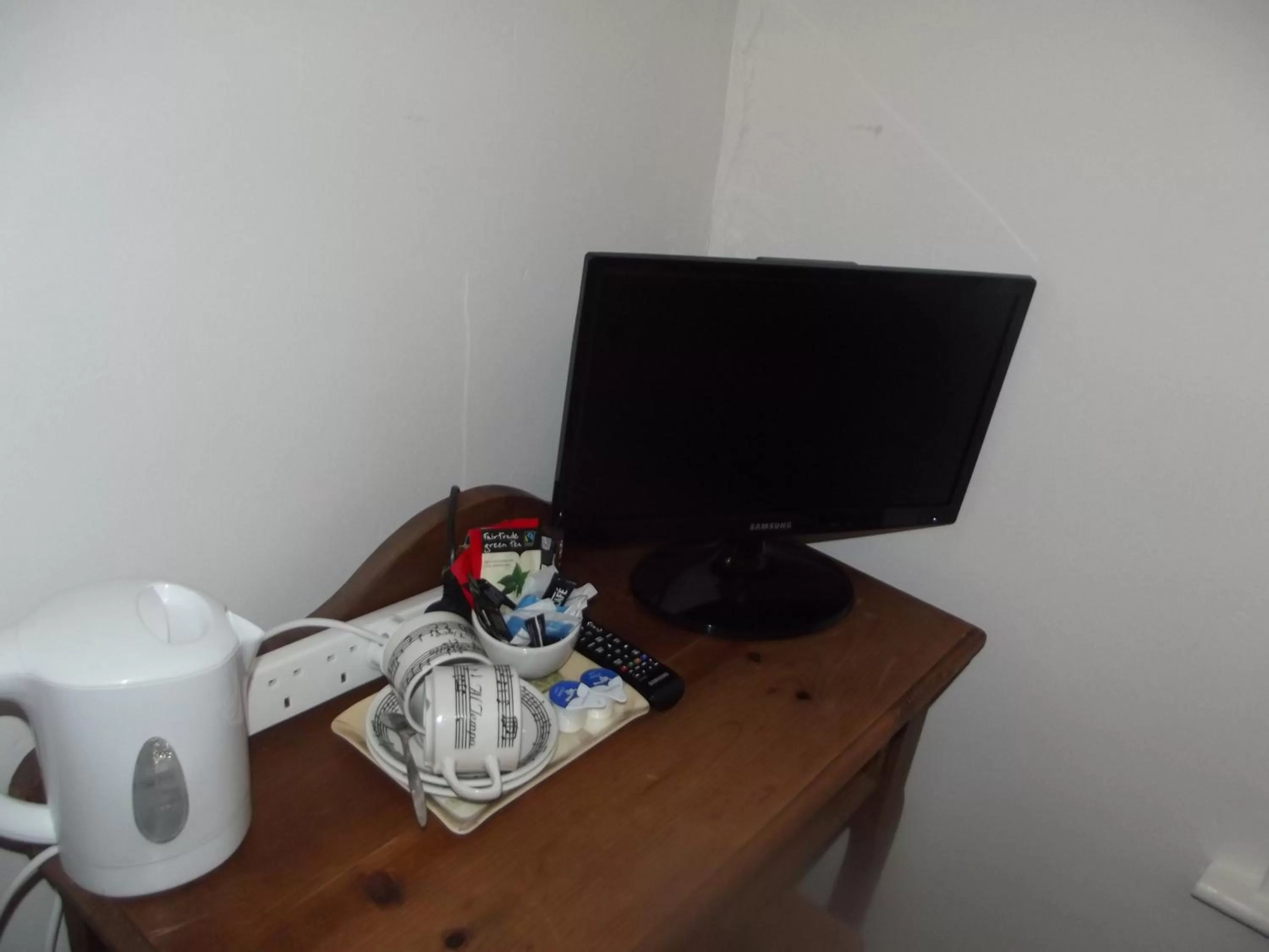 TV and multimedia in No24 Ventnor