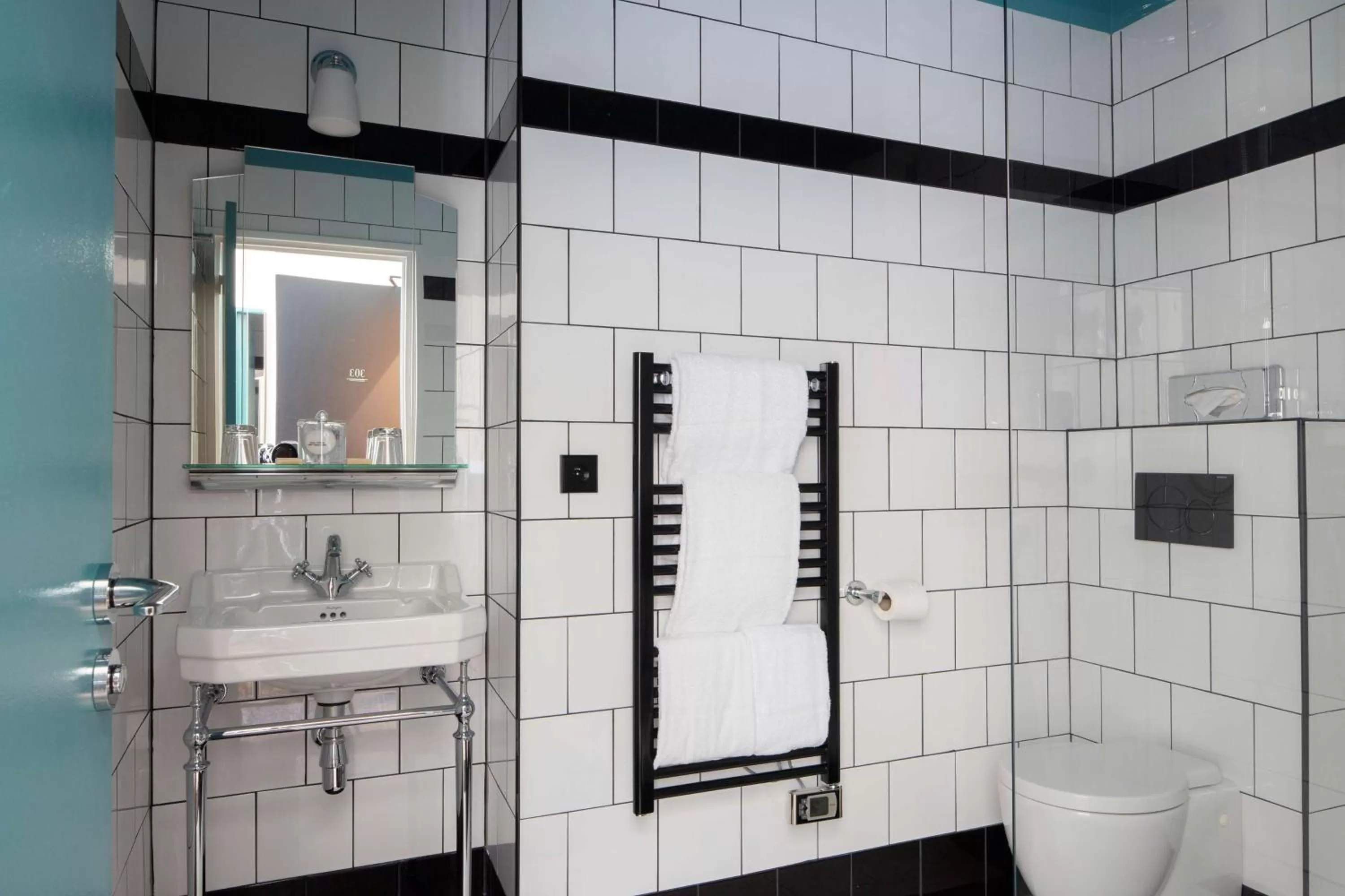 Bathroom in Best Western Premier Hotel Roosevelt