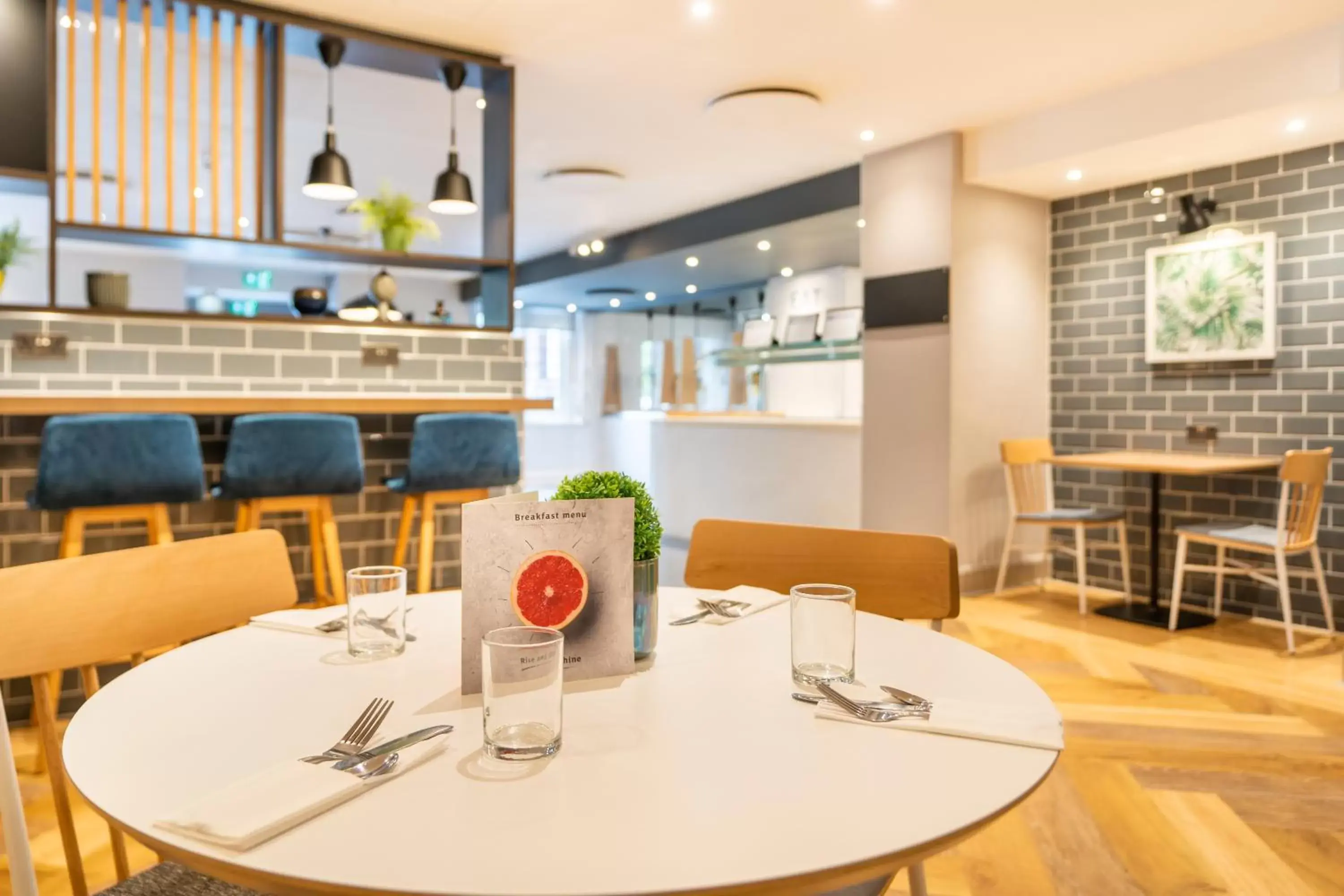 Restaurant/Places to Eat in Holiday Inn London-Bexley, an IHG Hotel
