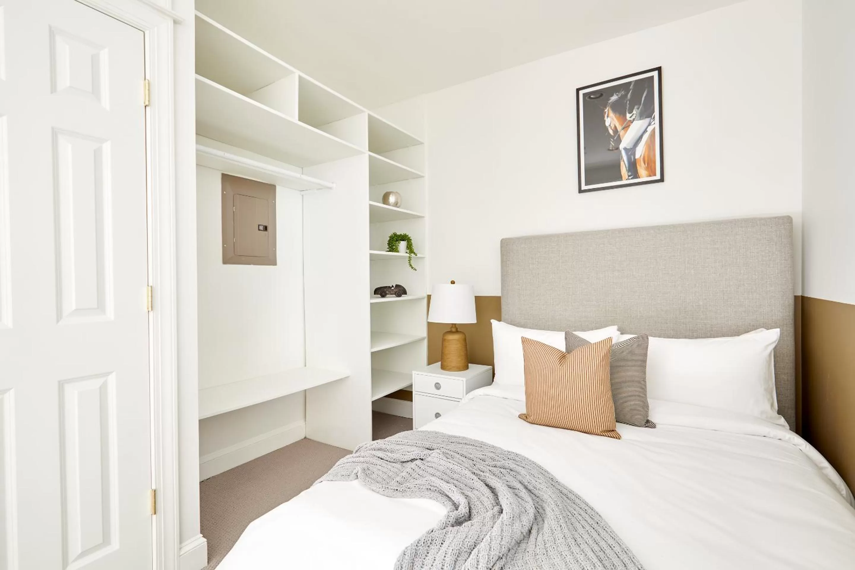 Living room, Bed in Kasa Del Ray Alexandria