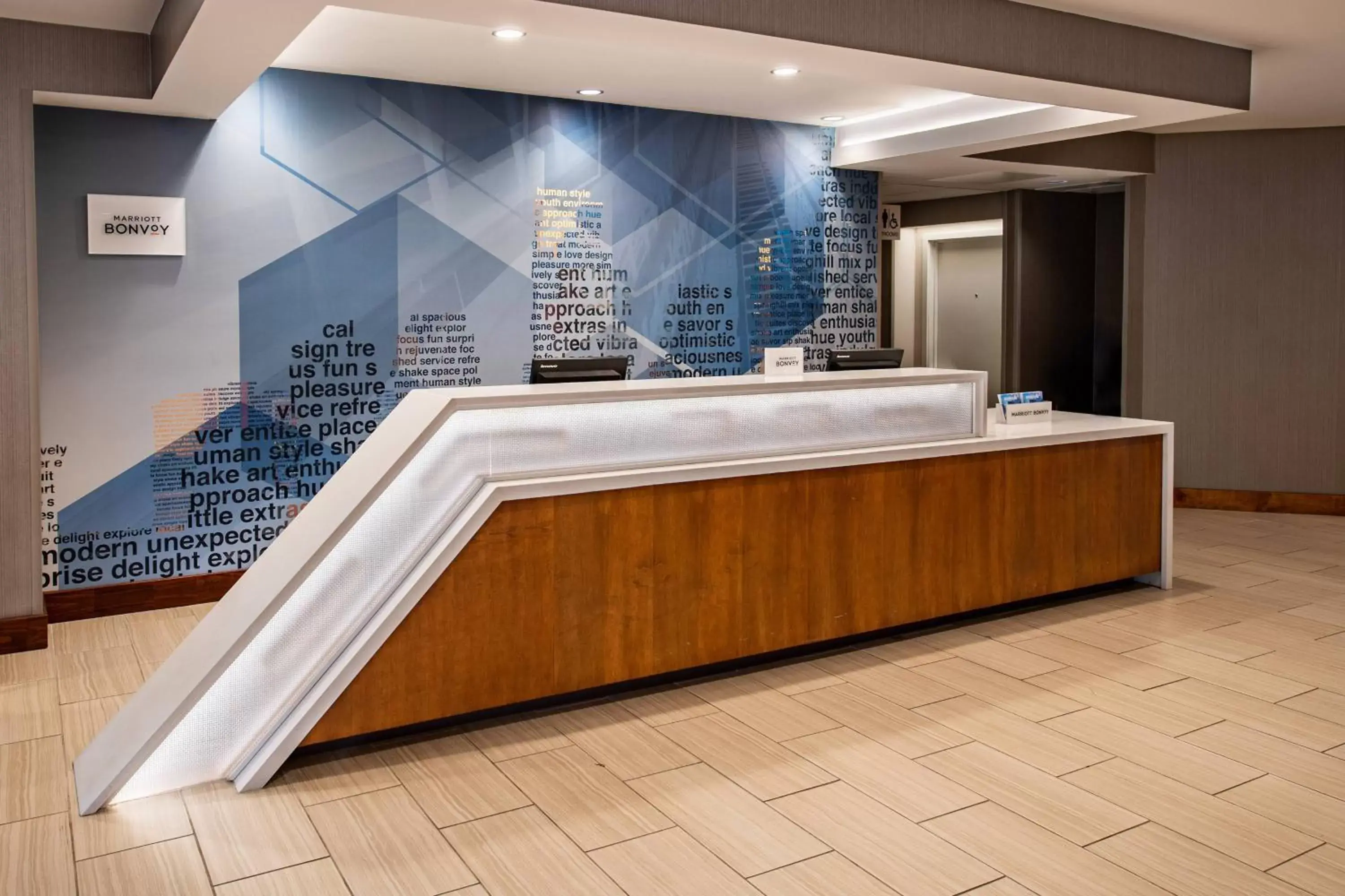 Lobby or reception in SpringHill Suites Houston Medical Center / NRG Park