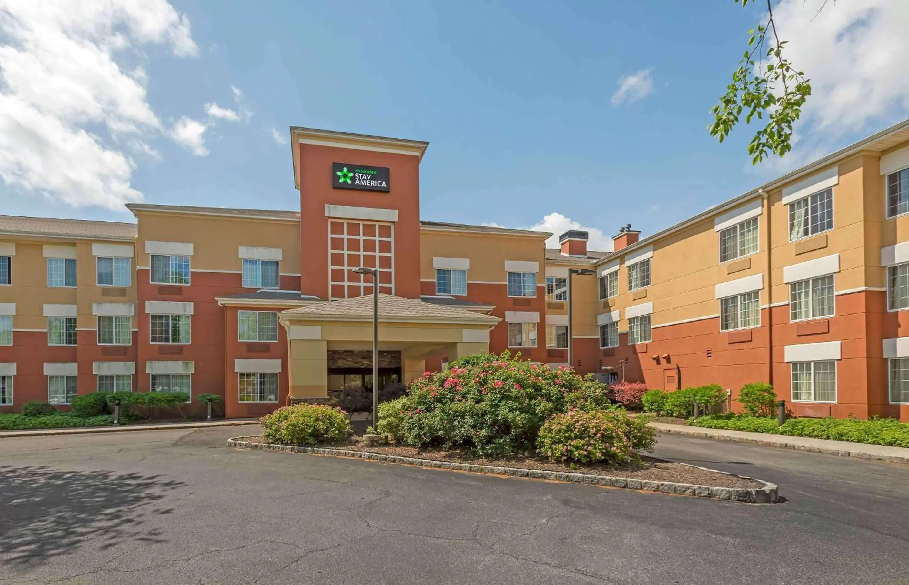 Property Building in Extended Stay America Suites - Hanover - Parsippany