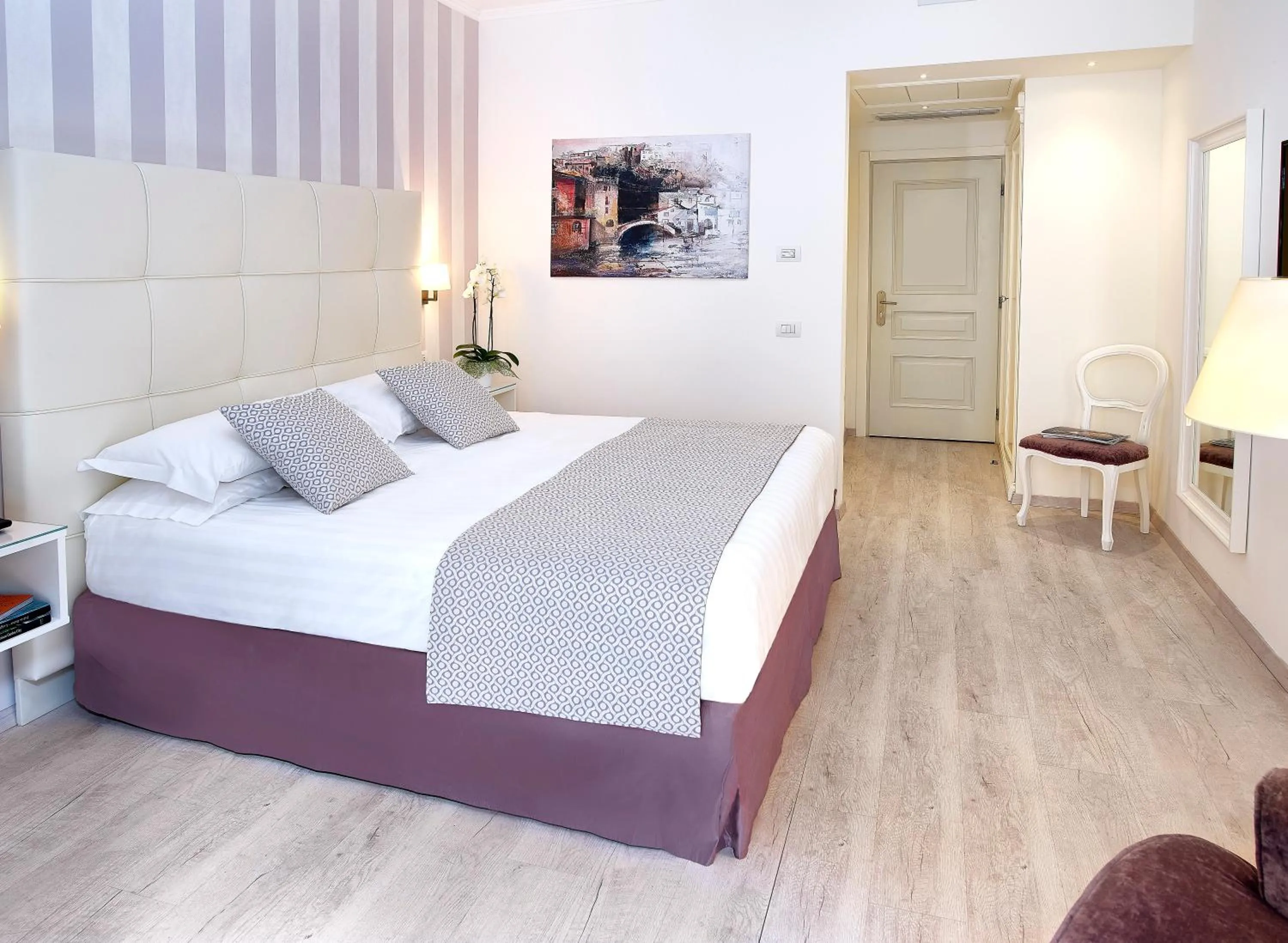 Bed in Hotel Du Lac & SPA