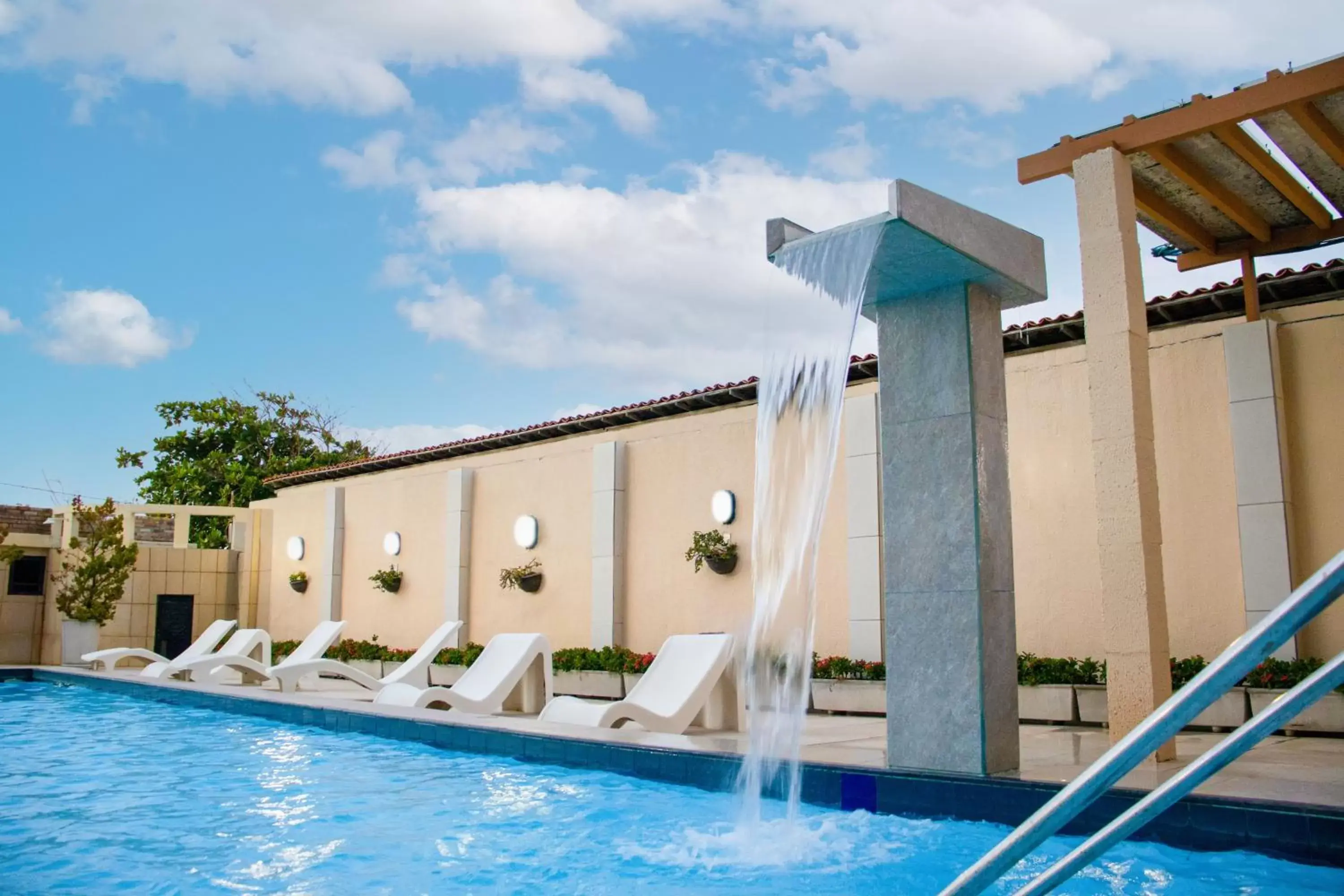 Swimming Pool in Golden Beach Hotel