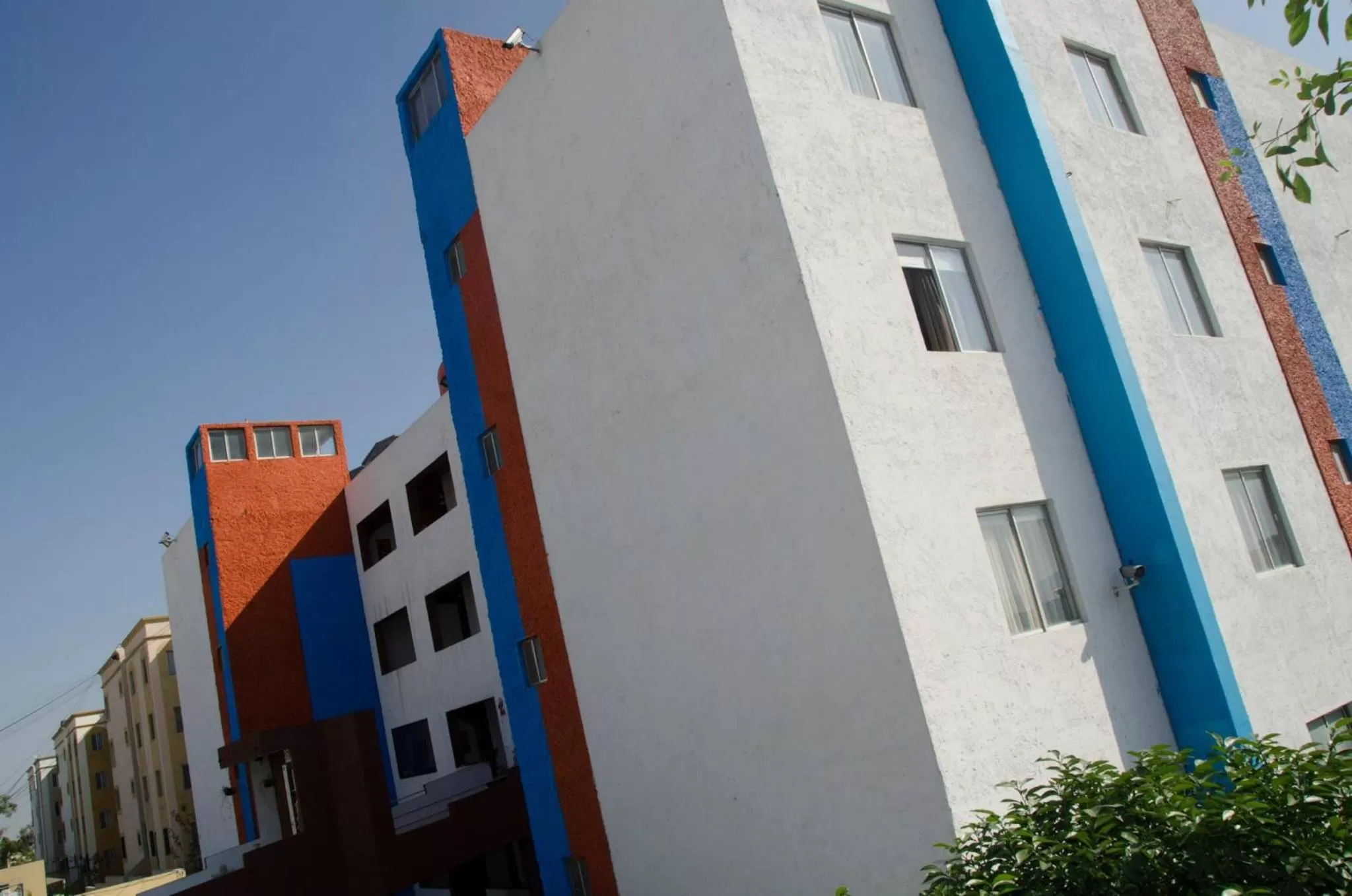 Facade/entrance, Property Building in Confort Ejecutivo Suites Lindavista