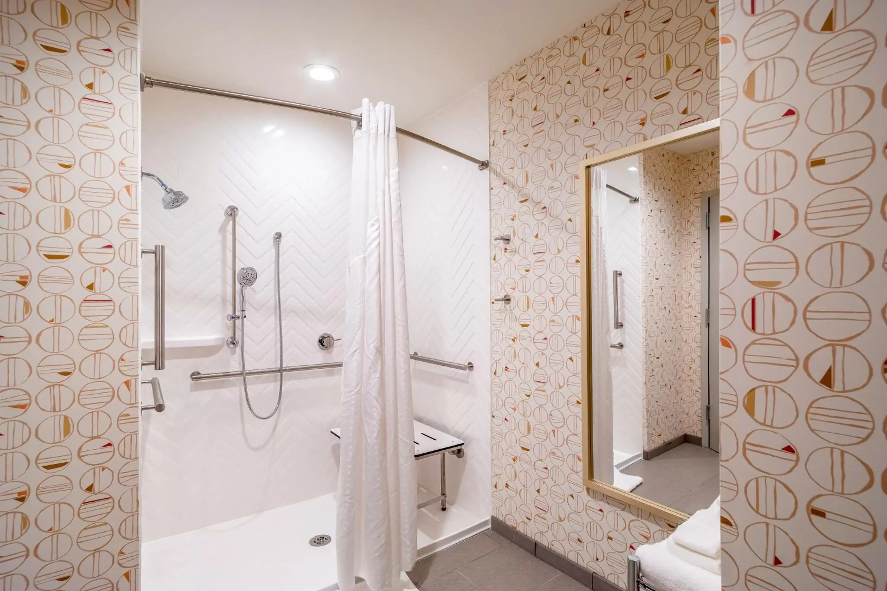 Bathroom in Holiday Inn - Columbia - Downtown, an IHG Hotel