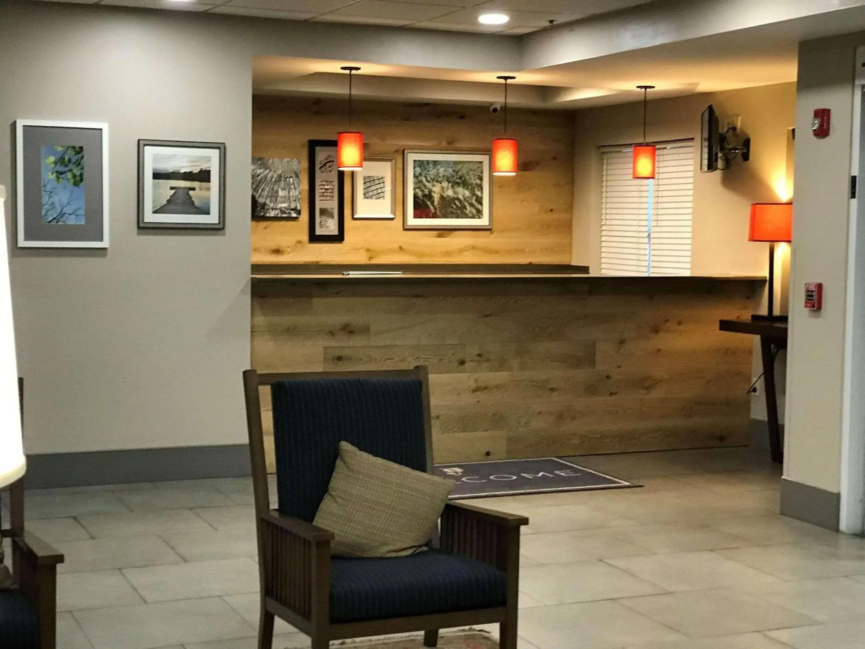 Lobby or reception, Lobby/Reception in Country Inn & Suites by Radisson, Emporia, VA