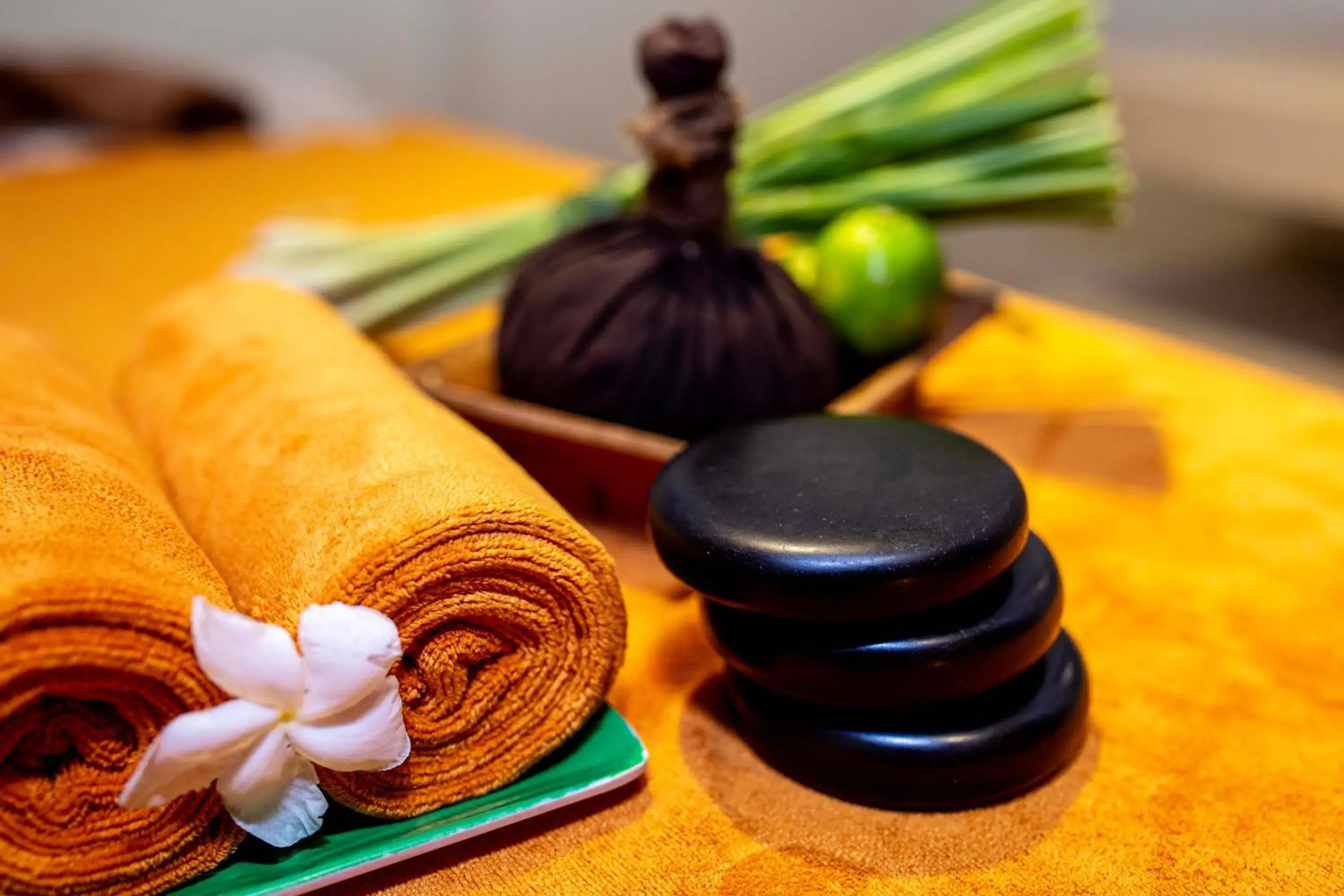 Spa and wellness centre/facilities, Food in Royal Riverside Hoi An Hotel & Spa