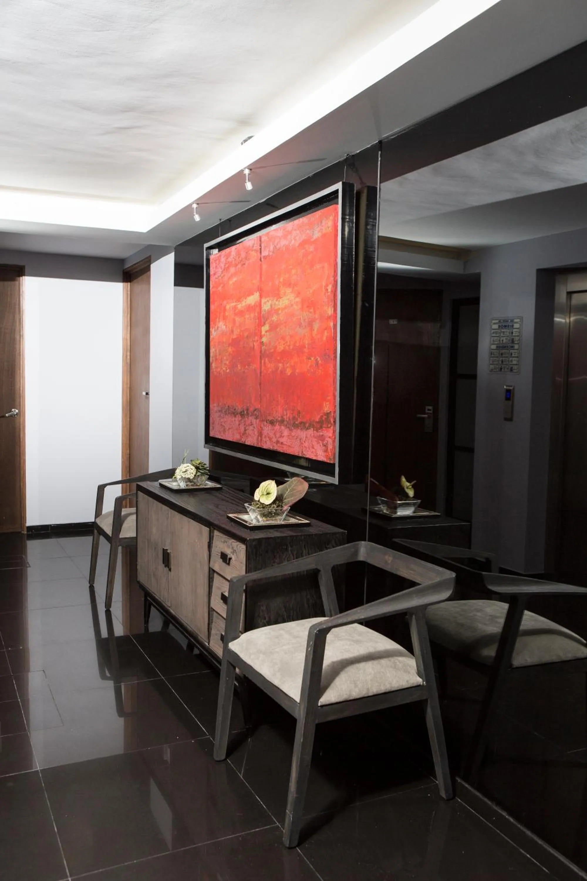 Lobby or reception in Suites Lerma 205