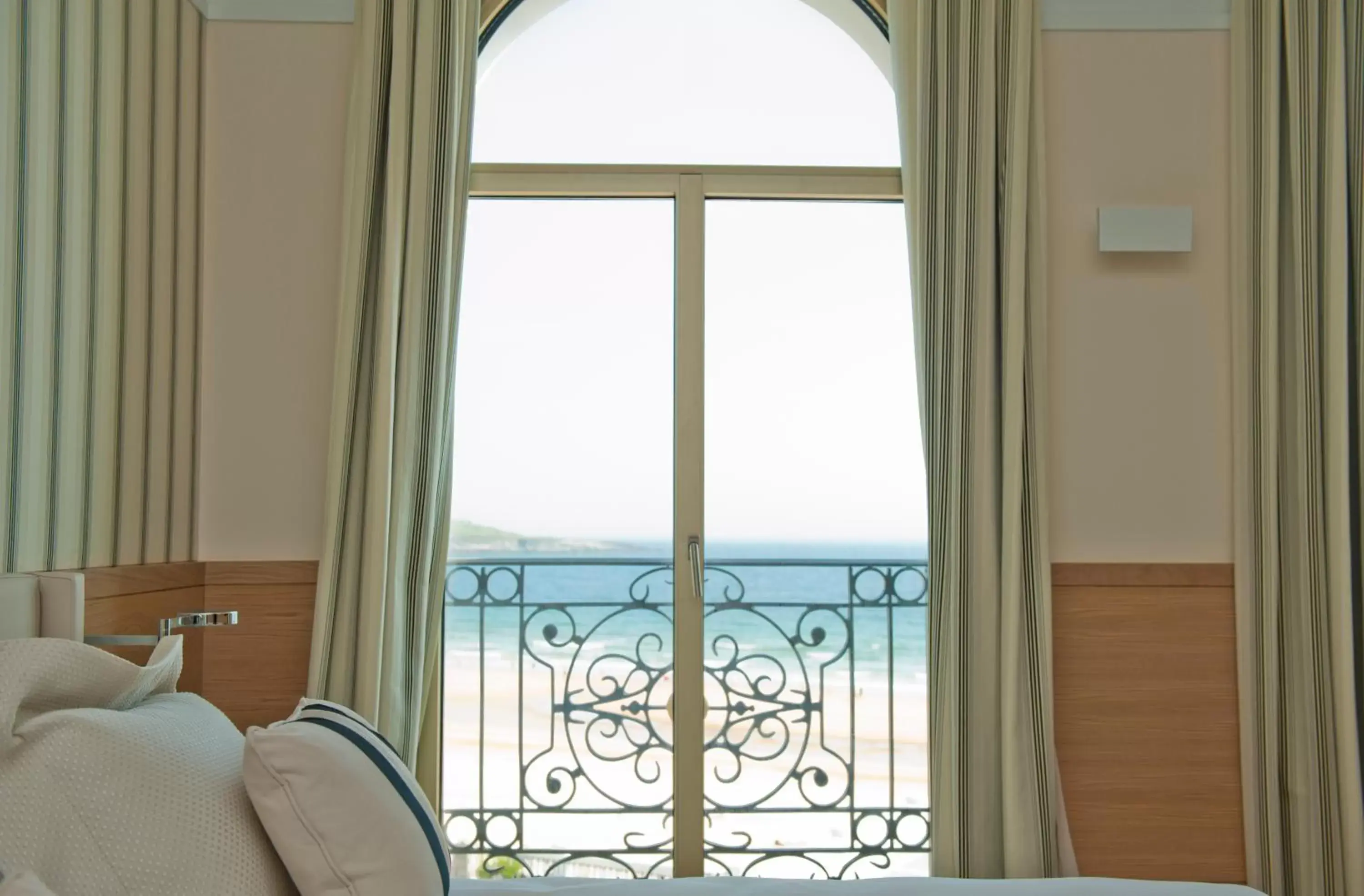 Bedroom, Sea View in Gran Hotel Sardinero