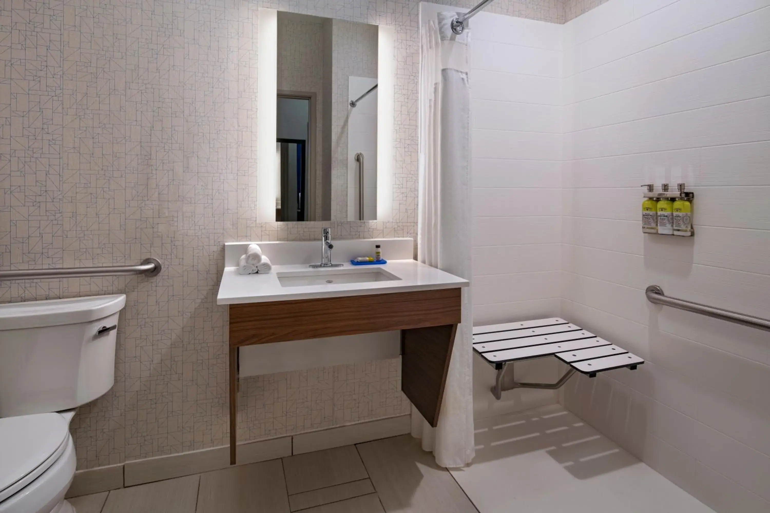 Photo of the whole room, Bathroom in Holiday Inn Express & Suites Cedar Park (Nw Austin), an IHG Hotel