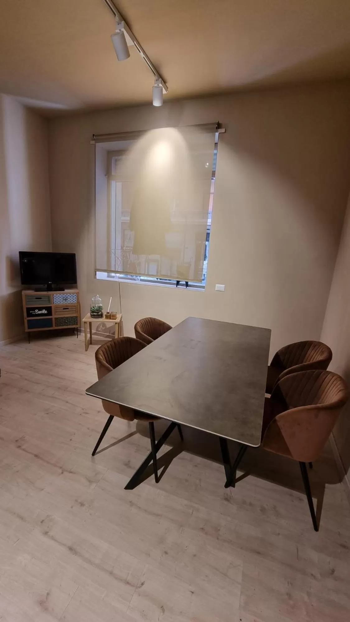 Dining Area in Bio Room