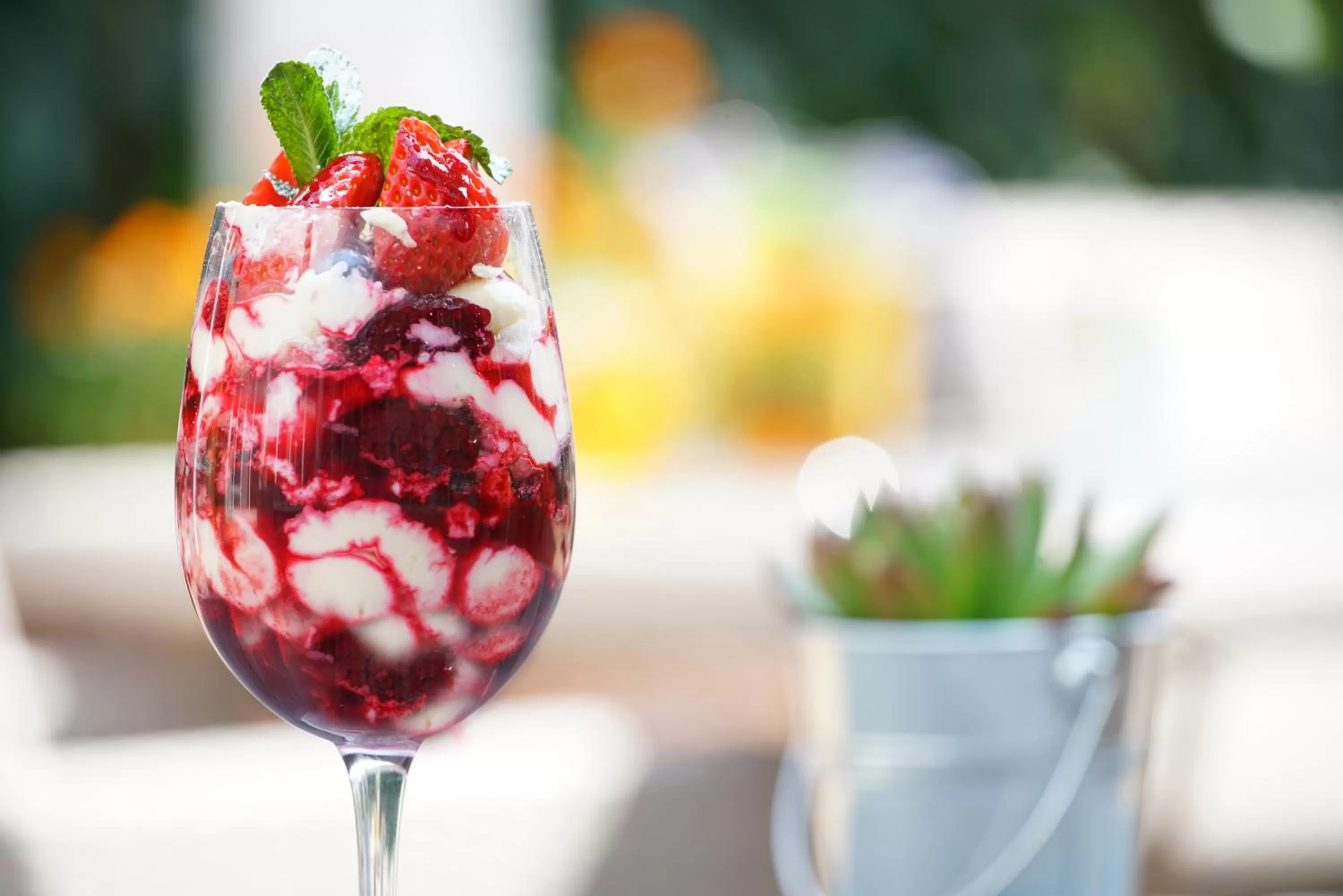Patio in Best Western Ship Hotel