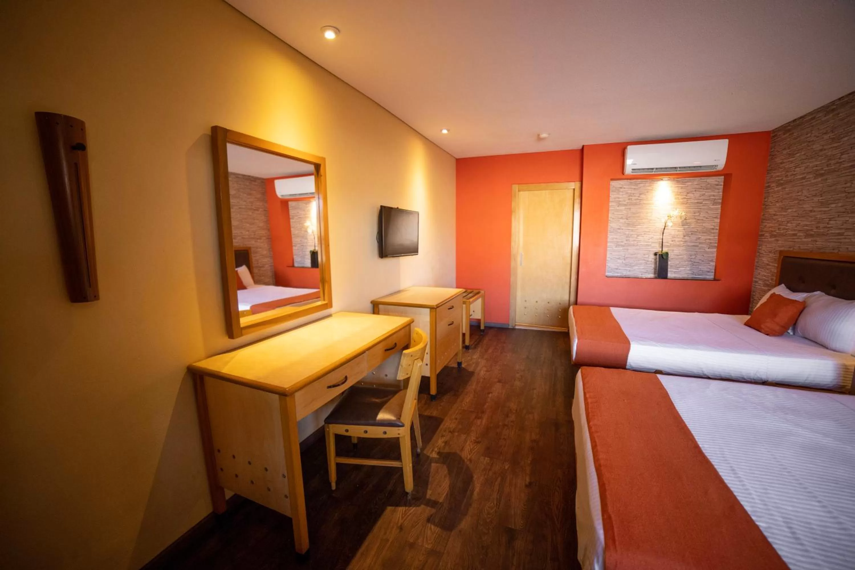 Bedroom, Bed in Hotel Colonial Hermosillo