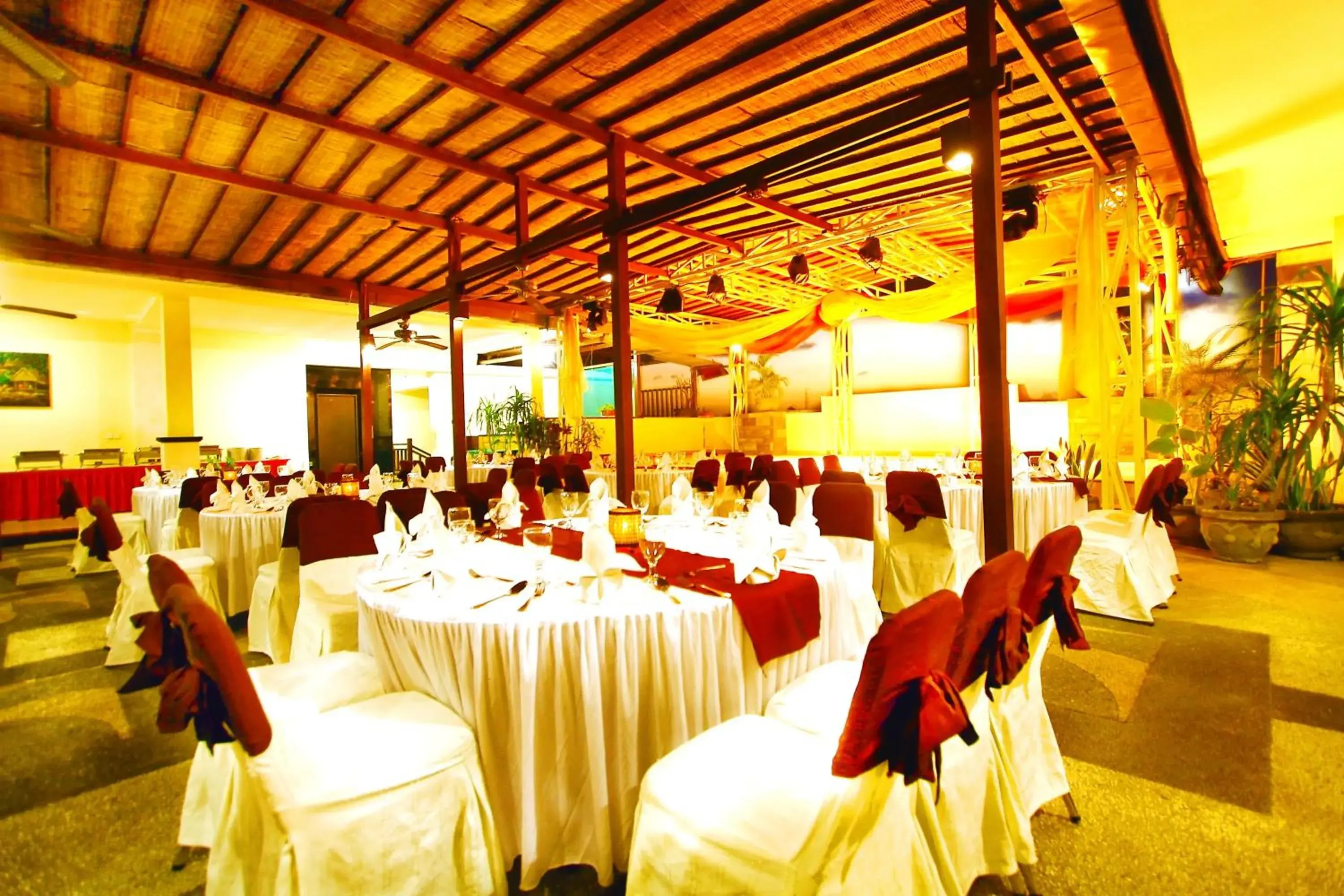 Restaurant/places to eat, Banquet Facilities in Nirmala Hotel & Convention Centre