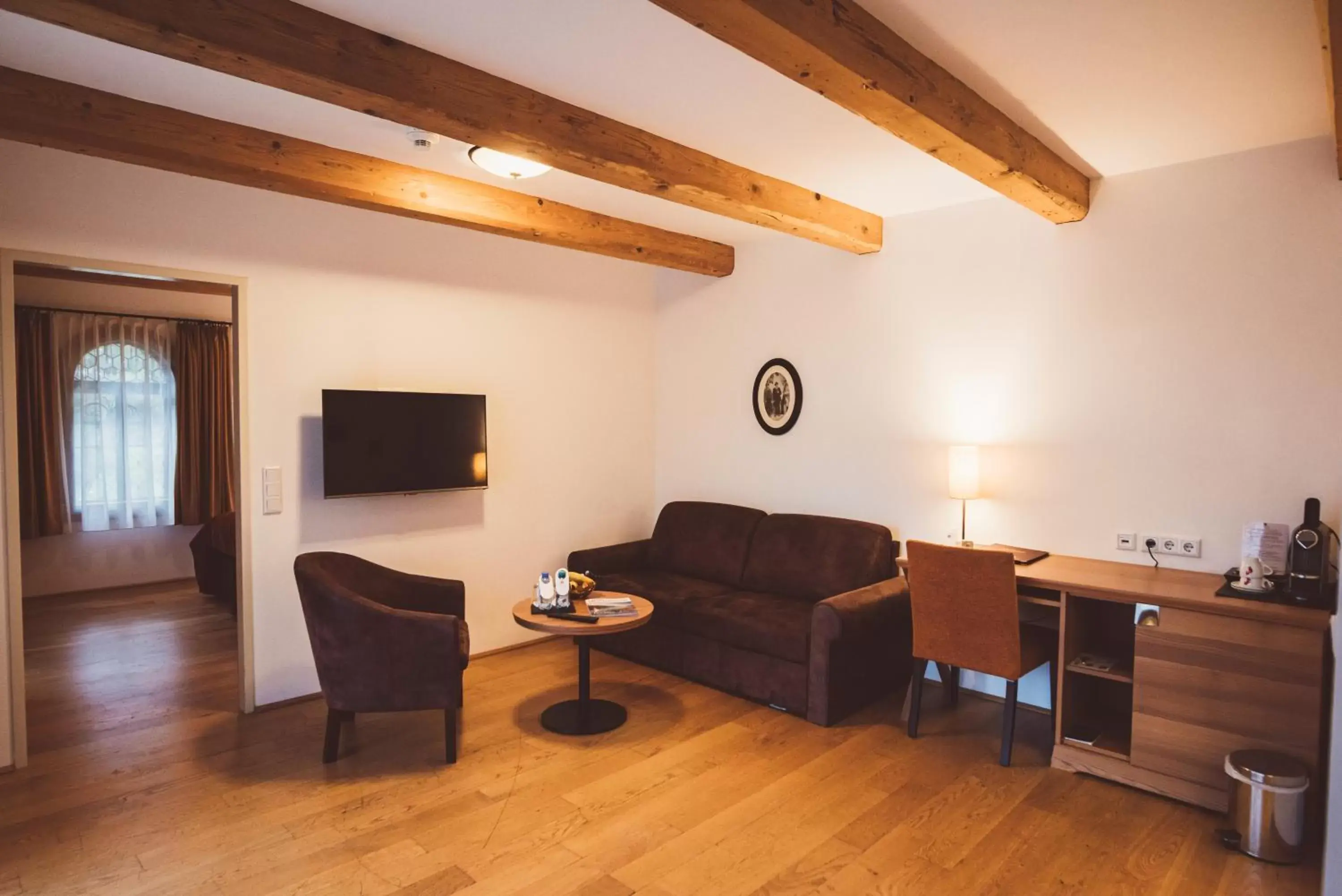 Living room, Seating Area in Heritage Hotel Hallstatt