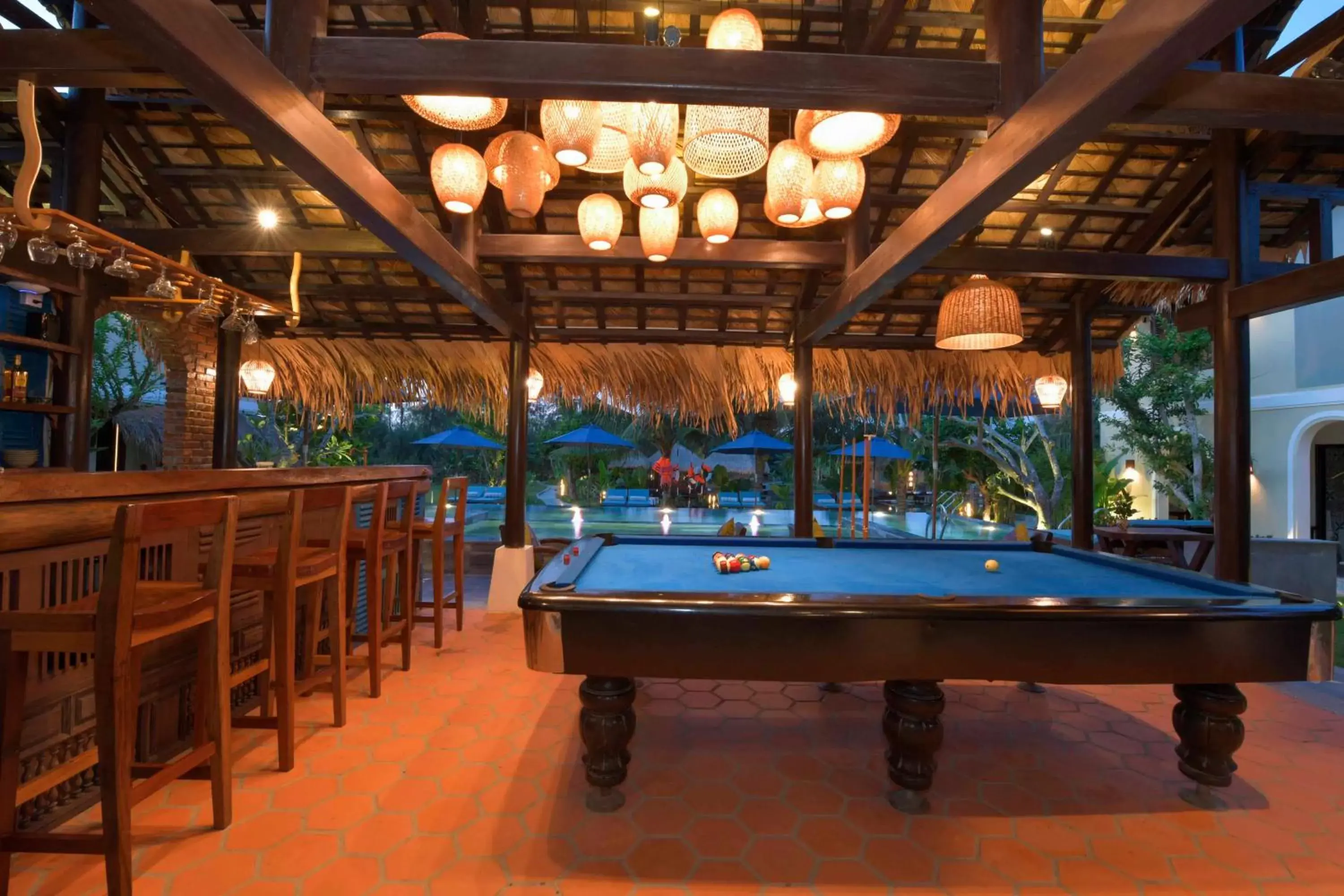 Restaurant/places to eat, Billiards in Zest Villas & Spa Hoi An