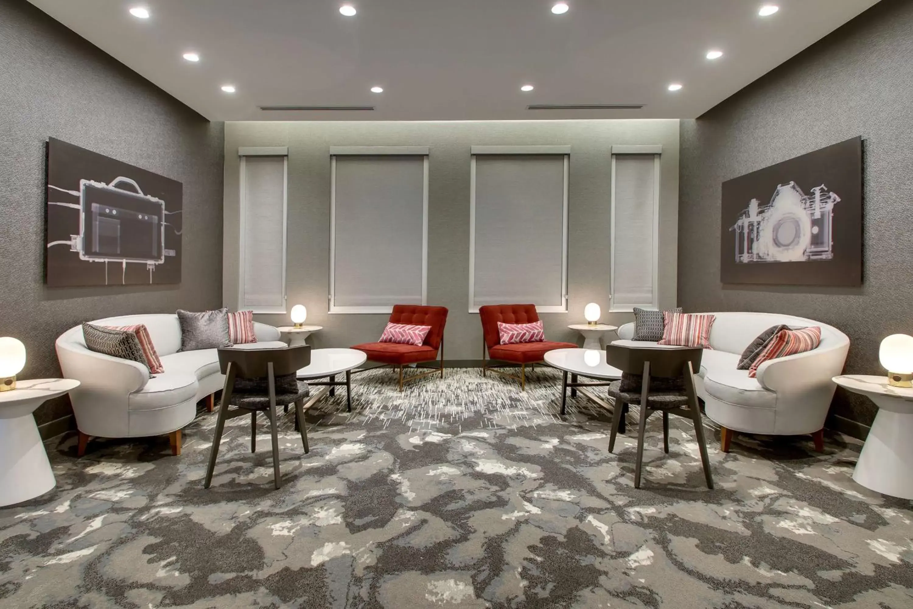 Lobby or reception in The Rose Chicago, Tapestry Collection By Hilton