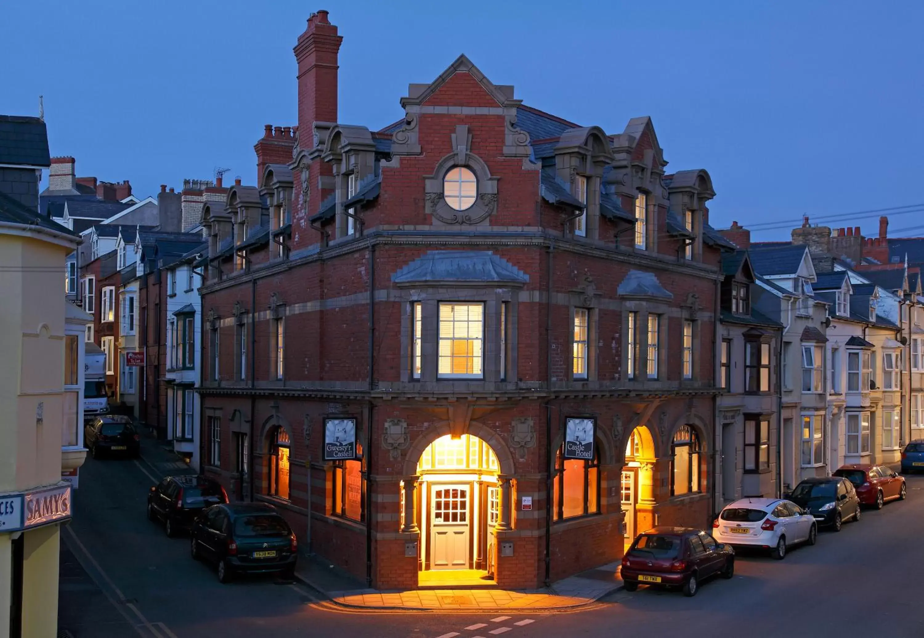 Property building in Castle Hotel