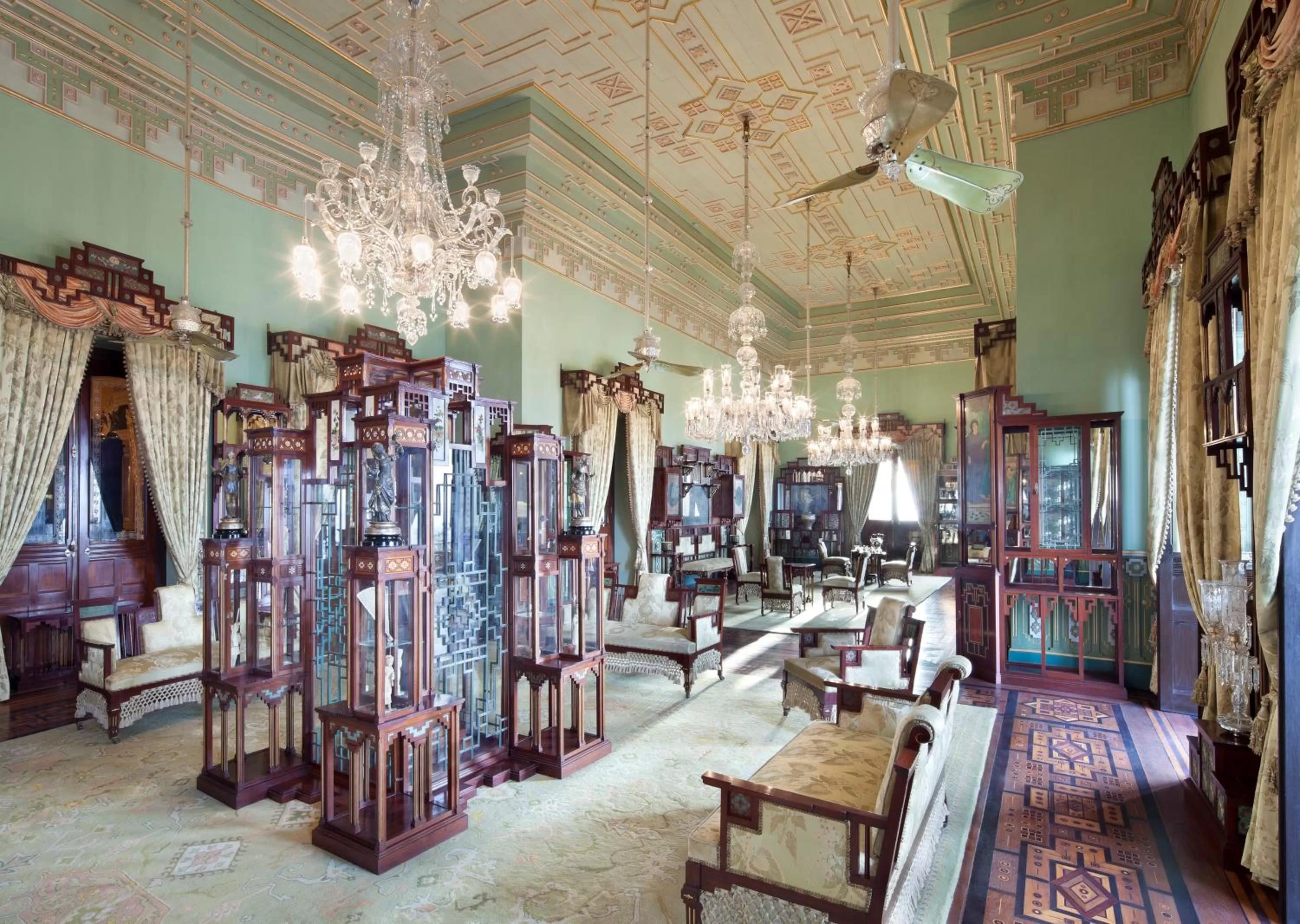 Lobby or reception in Taj Falaknuma Palace