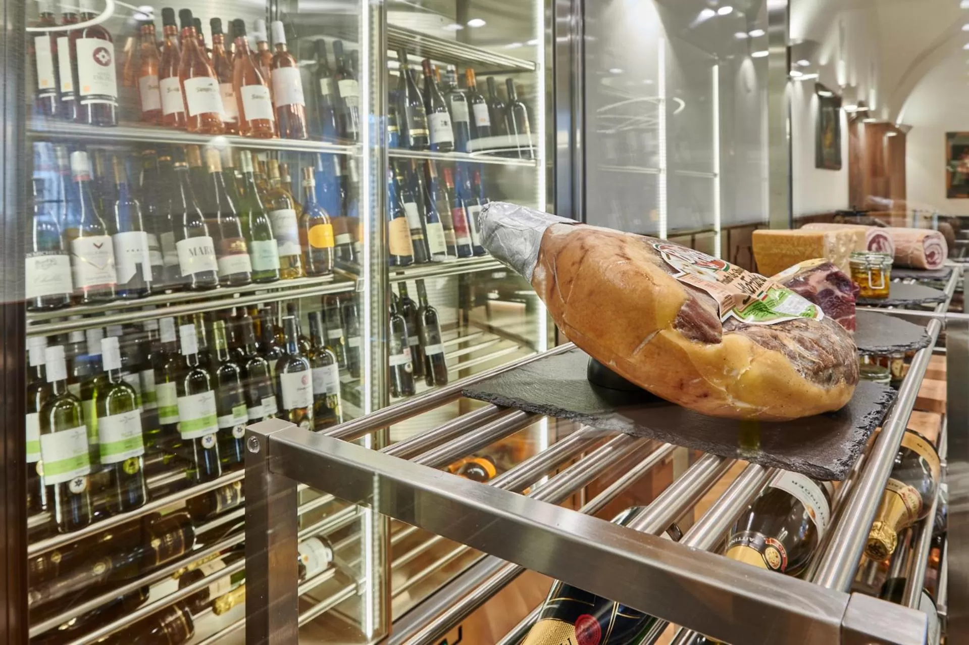 Restaurant/places to eat in Hotel Štekl