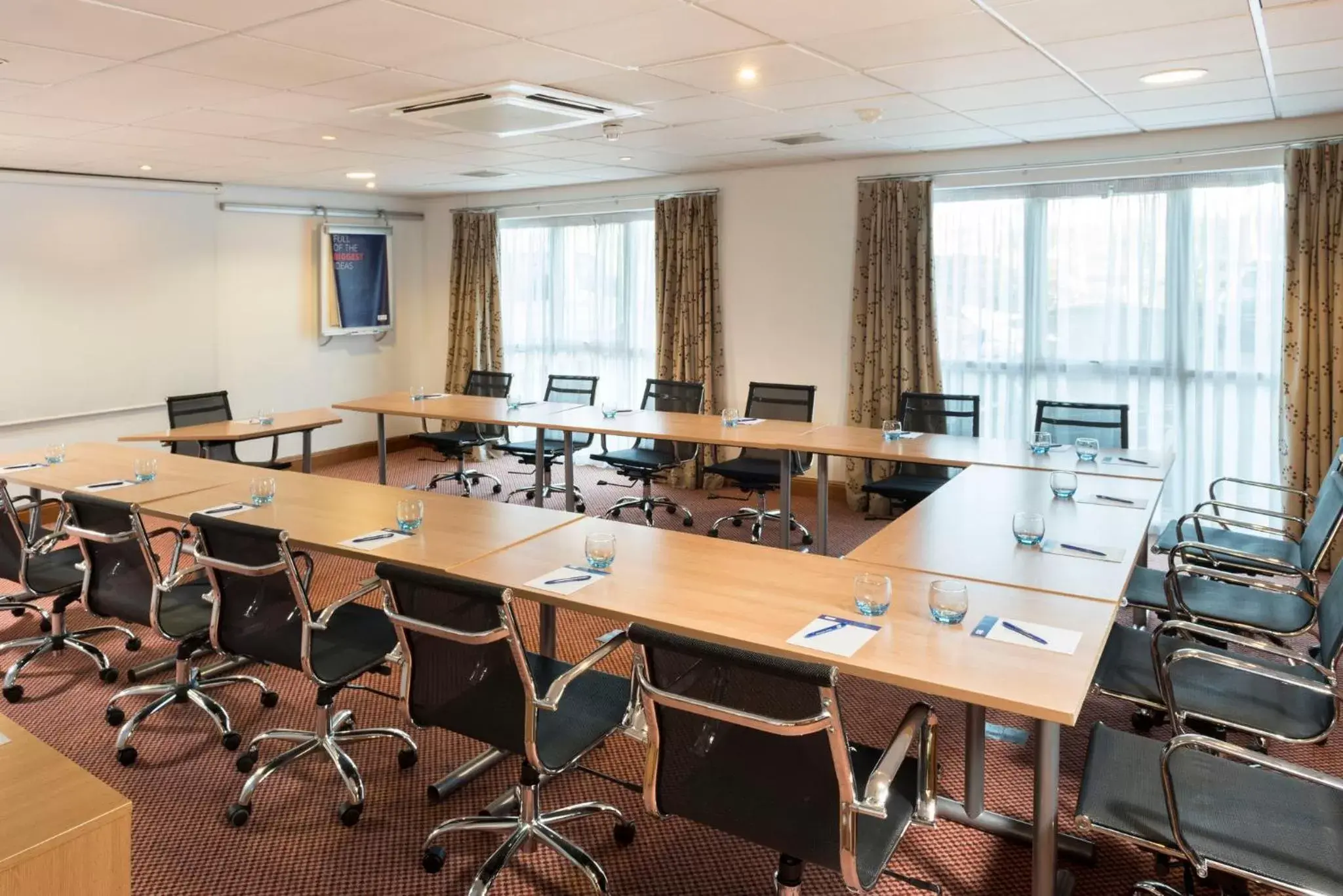 Meeting/conference room in Holiday Inn Express Birmingham Star City, an IHG Hotel