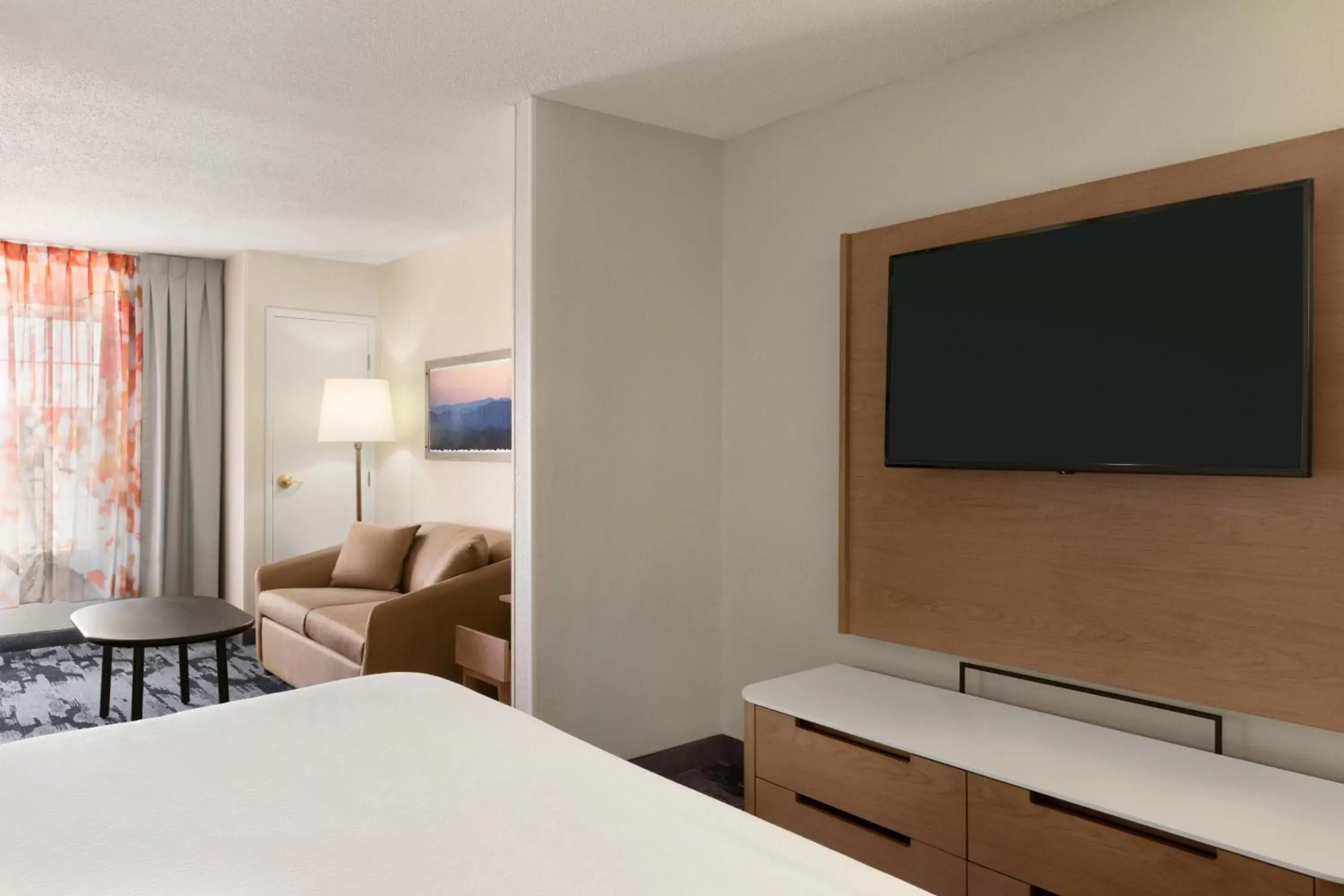 Photo of the whole room, TV/Entertainment Center in Fairfield Inn & Suites Wheeling - St. Clairsville, OH