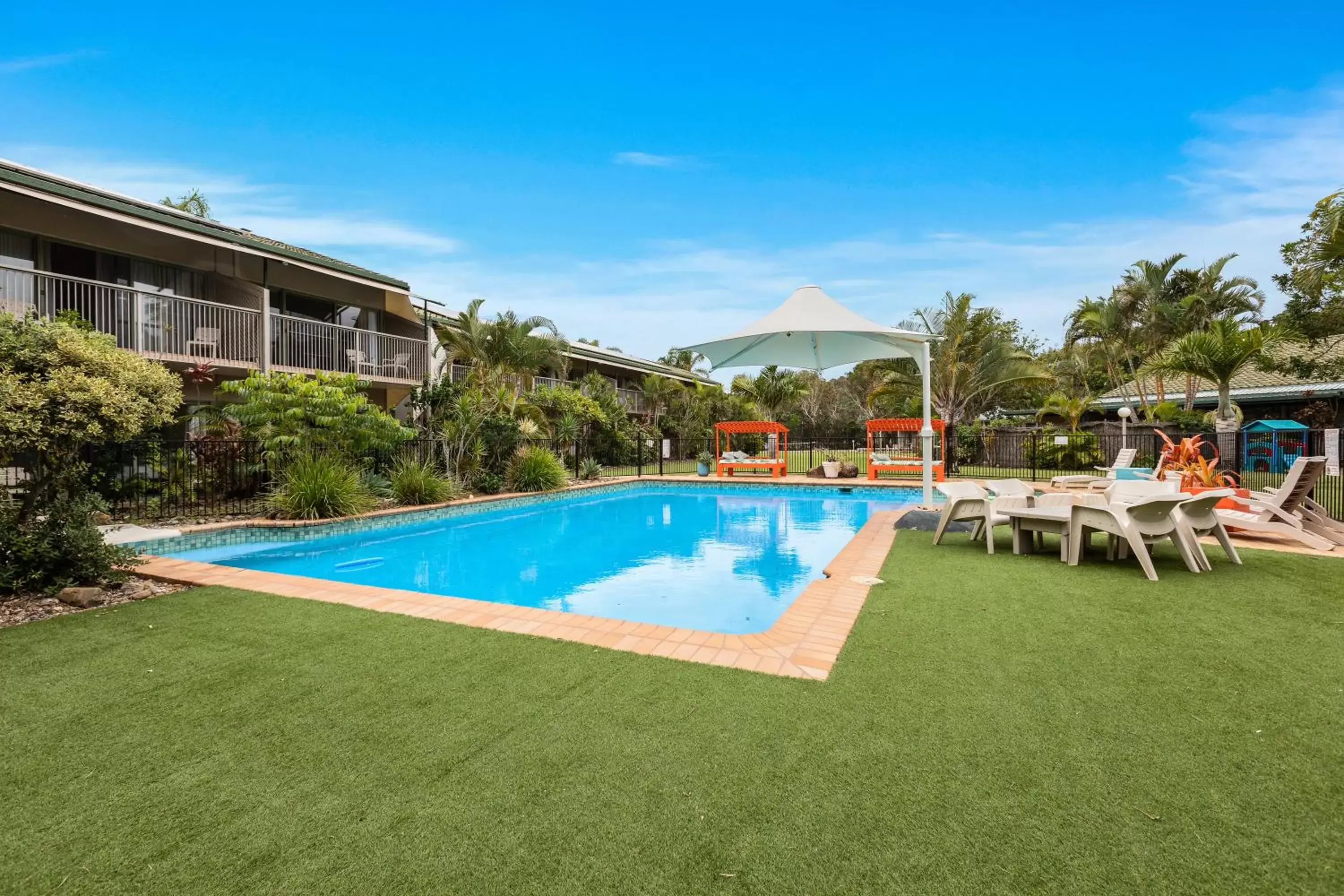 Swimming pool in Ballina Beach Resort Swimming pool in Ballina Beach Resort