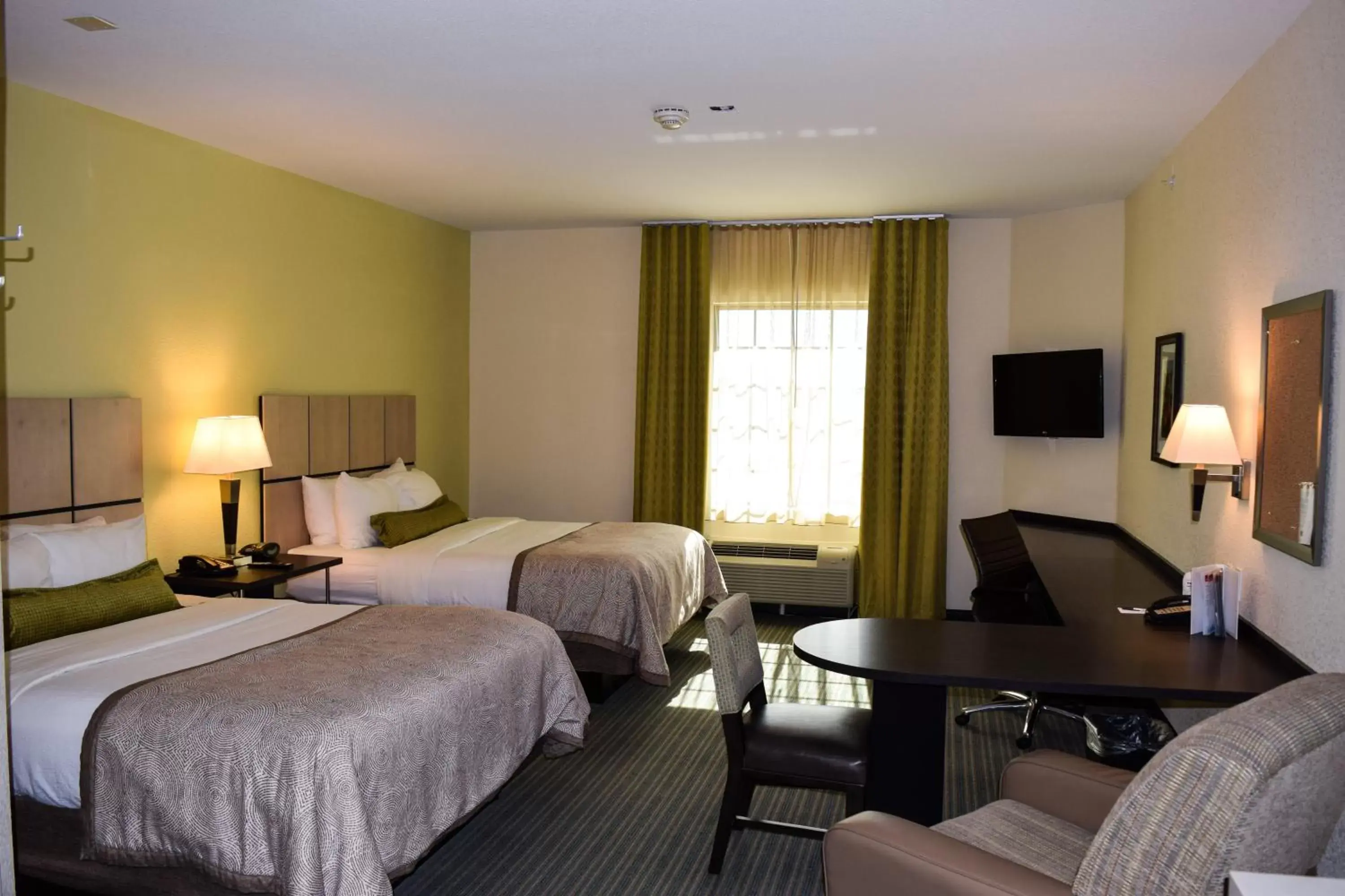 Photo of the whole room in Candlewood Suites Monahans, an IHG Hotel