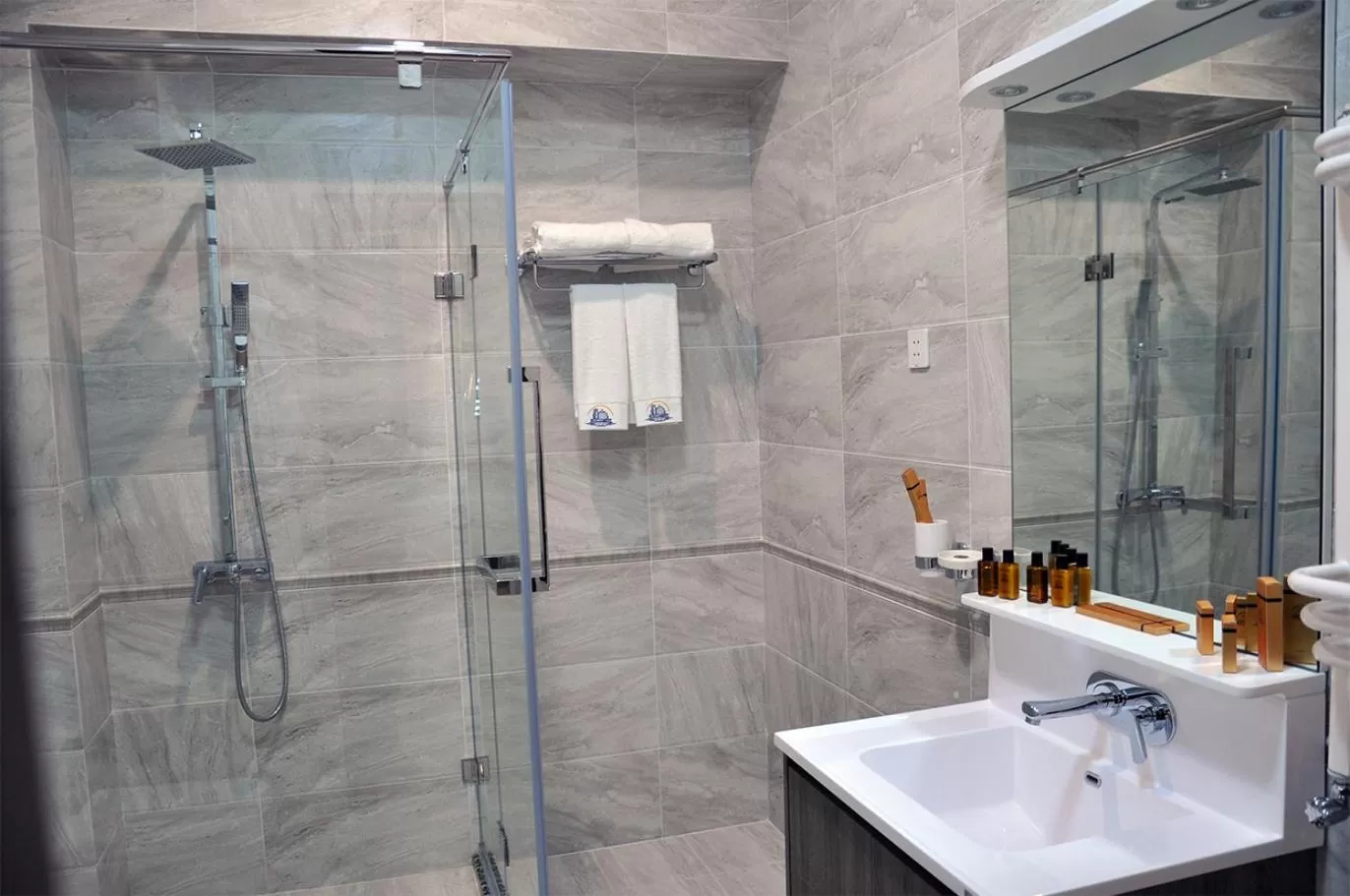 Parliament Palace Hotel