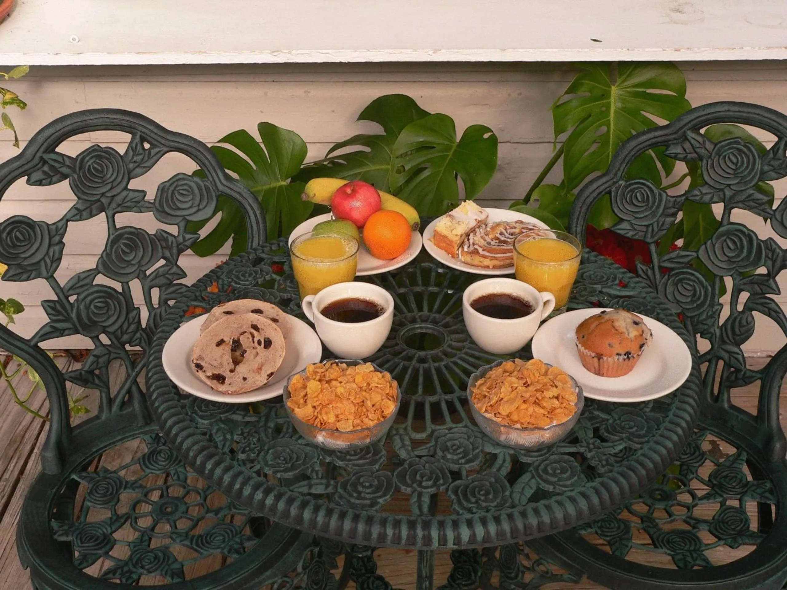 Food and drinks in Wicker Guesthouse