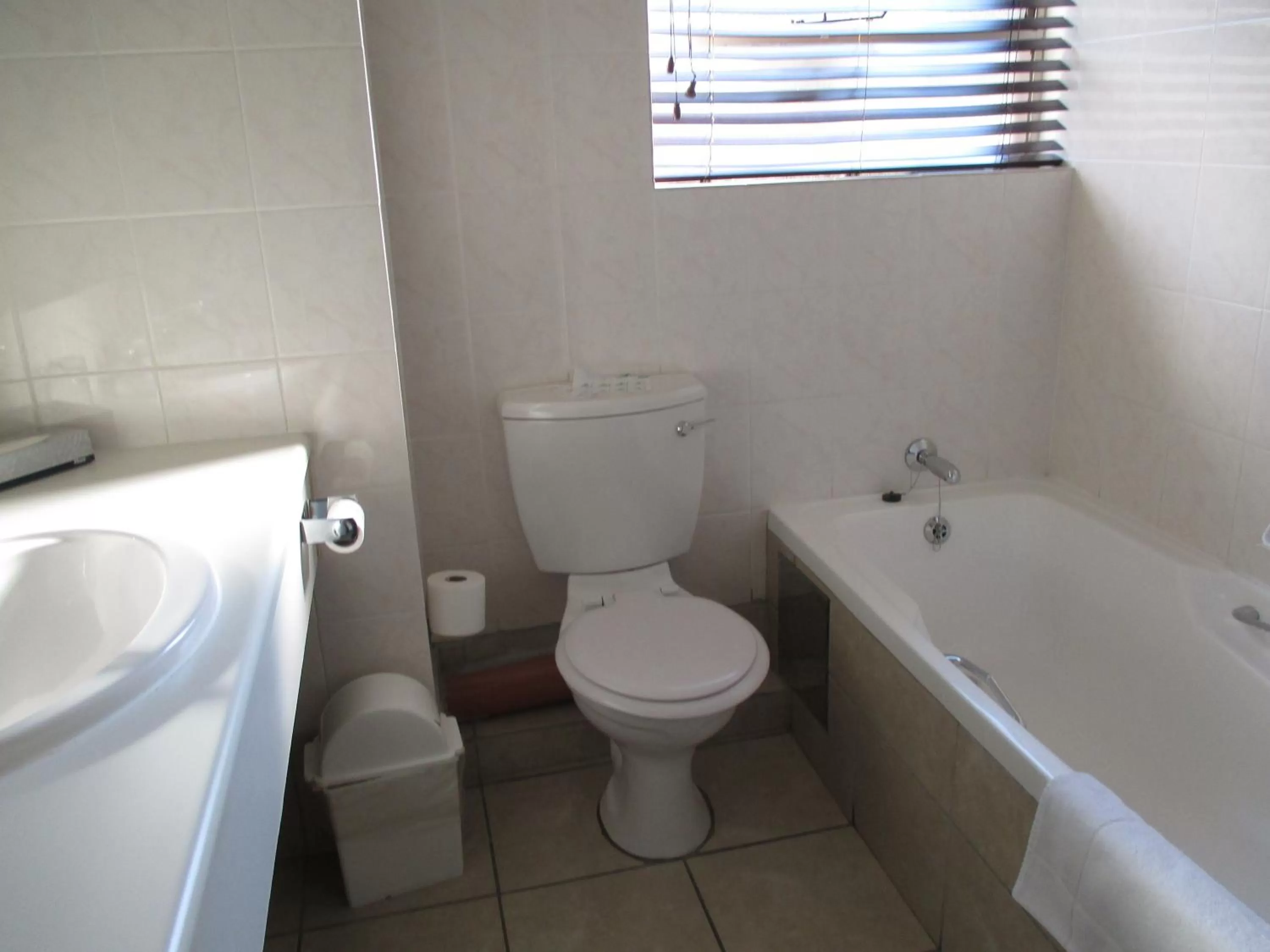Toilet in Mercure Hotel Nelspruit