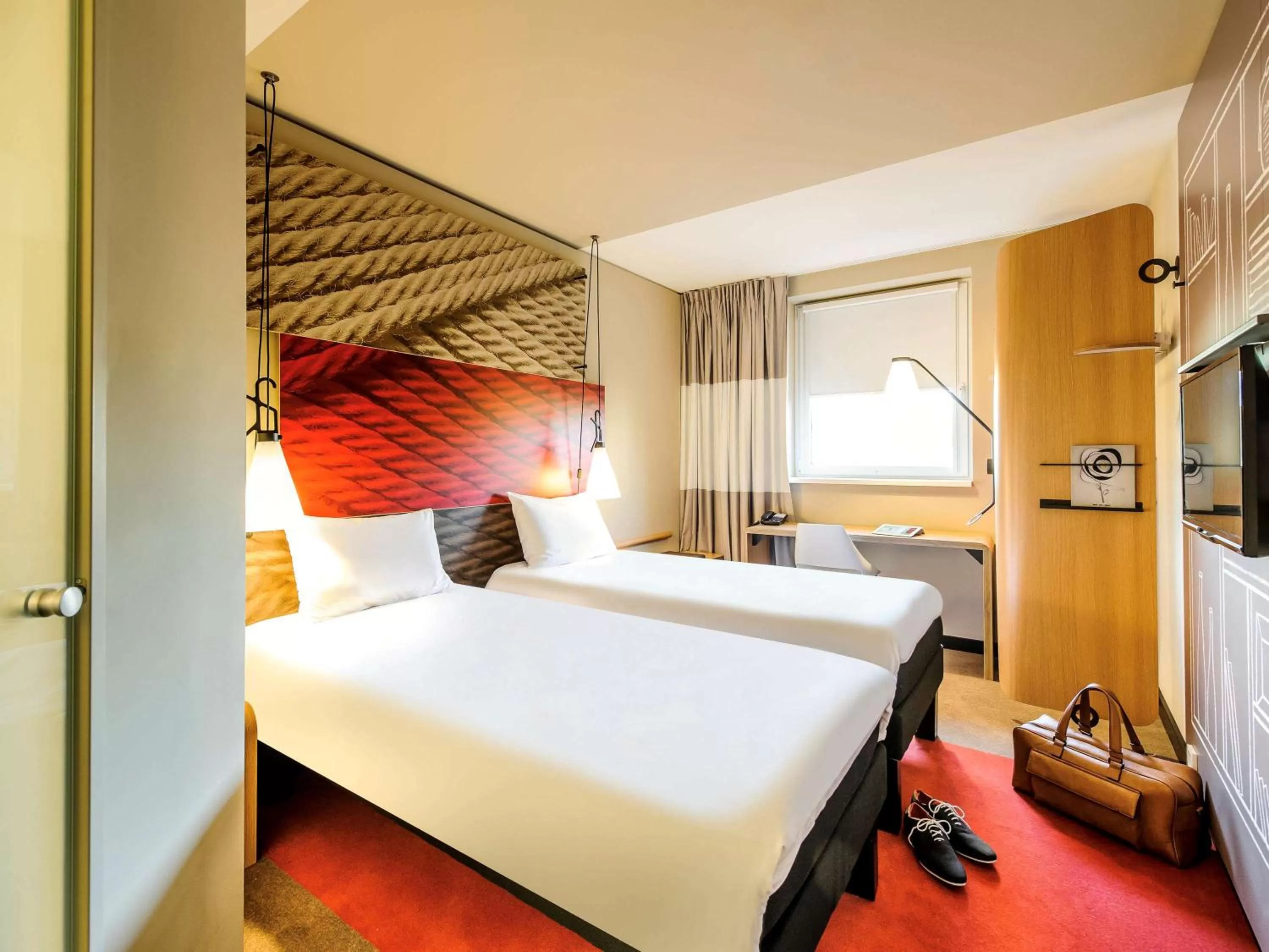 Photo of the whole room, Bed in ibis Hotel Muenchen City West