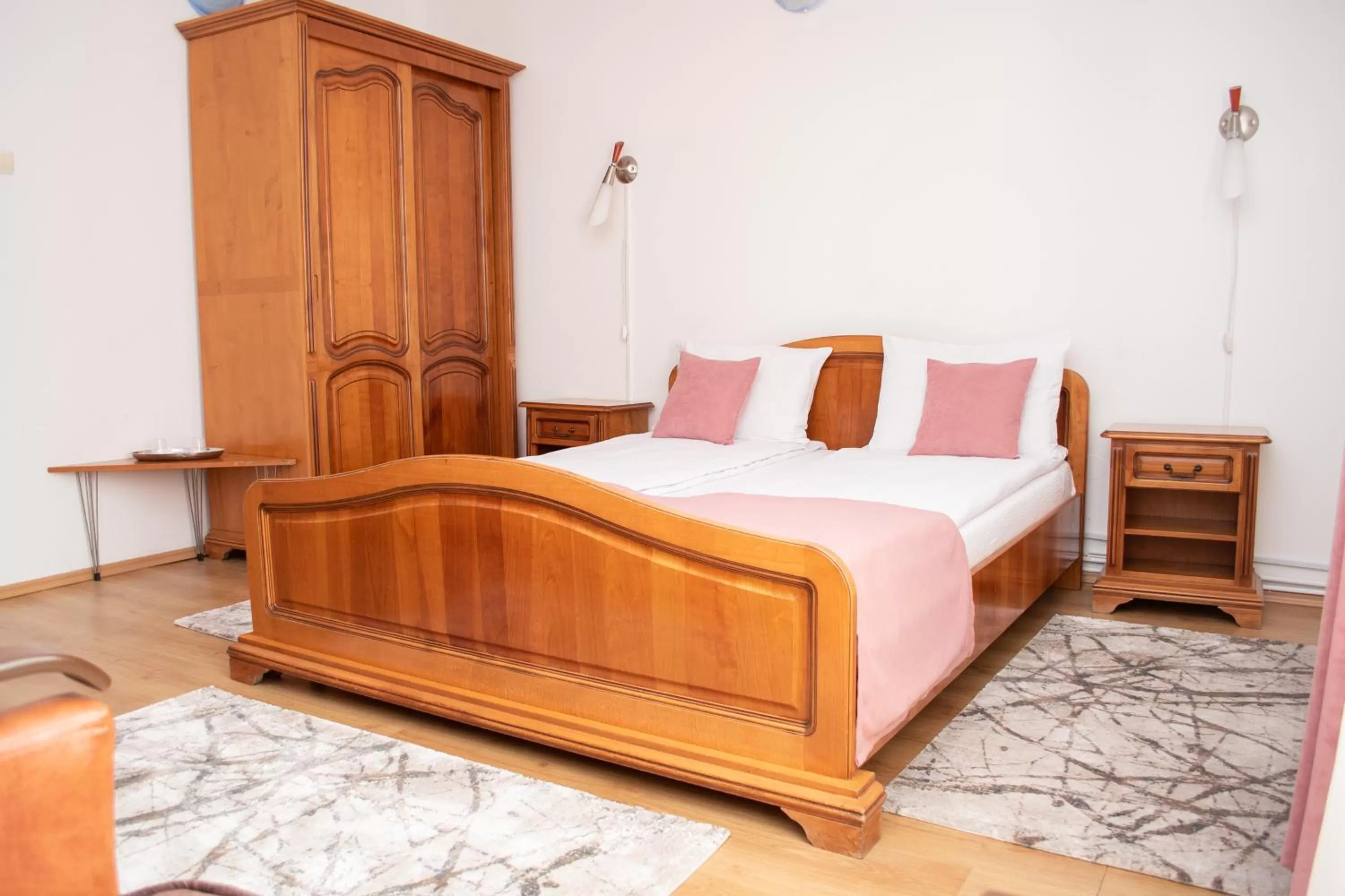 Standard Double Room in Motel Via Targu Mures