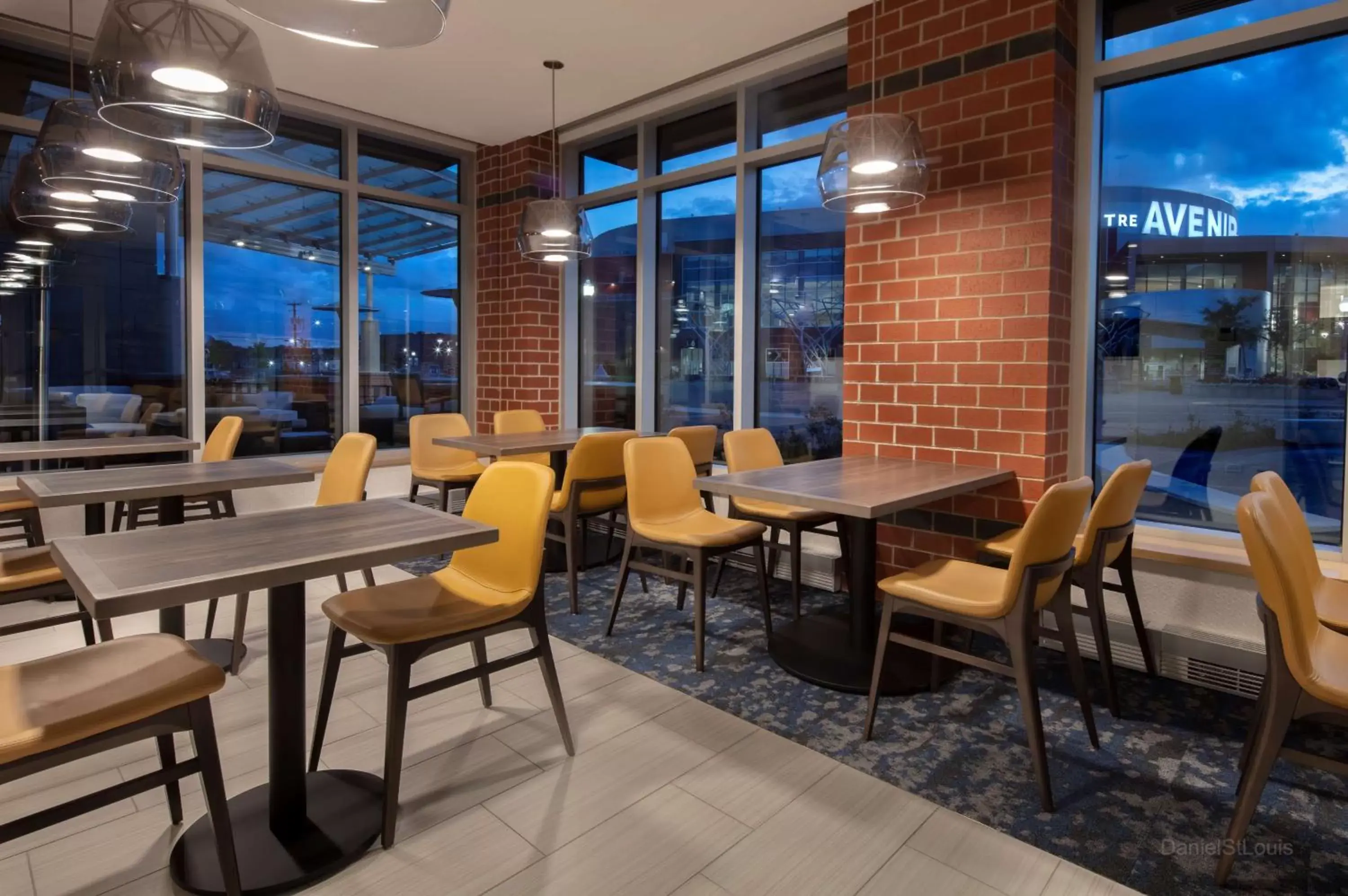 Restaurant/Places to Eat in Hyatt Place Moncton-Downtown
