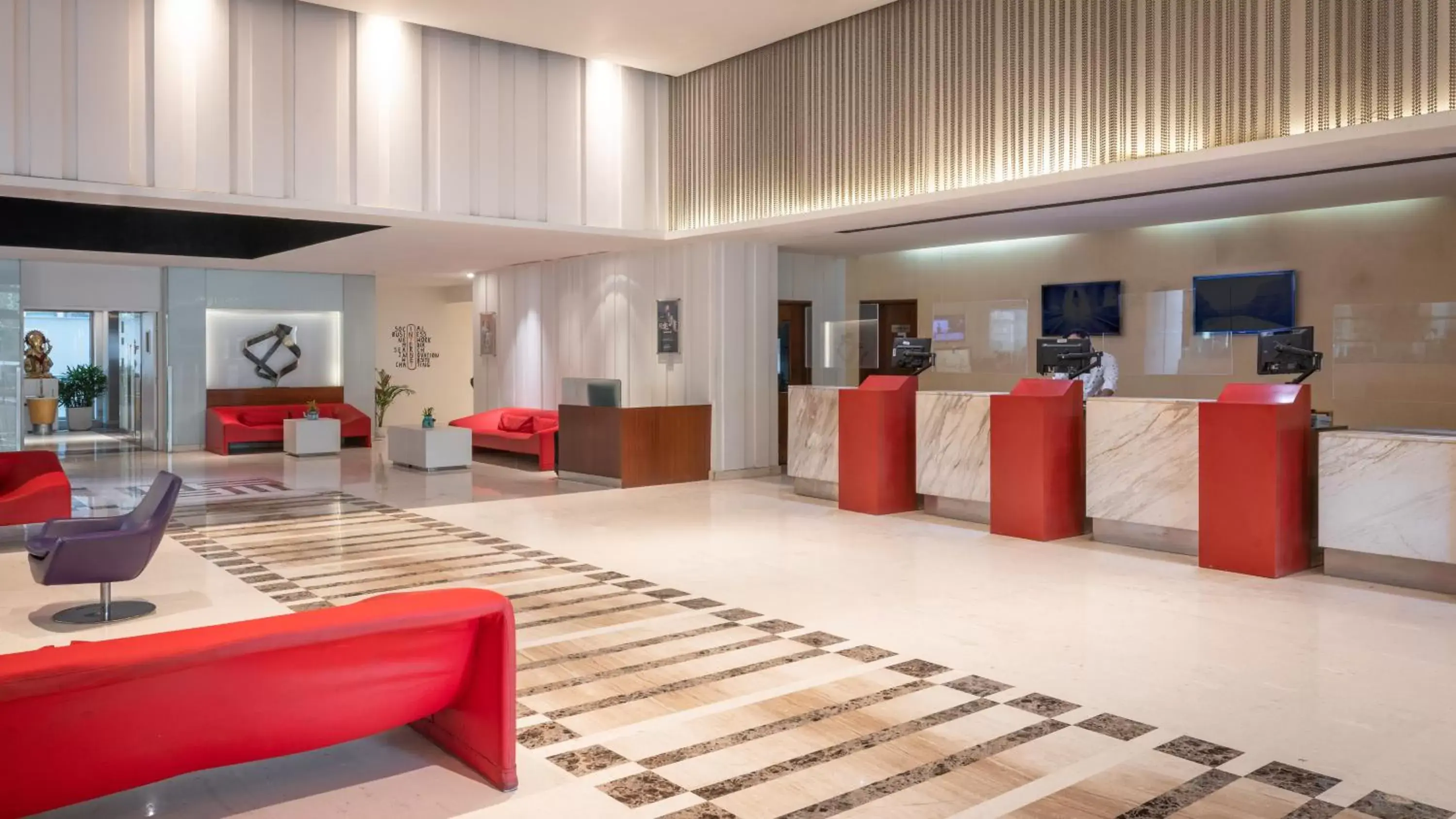 Lobby or reception in ibis New Delhi Aerocity - An AccorHotels Brand