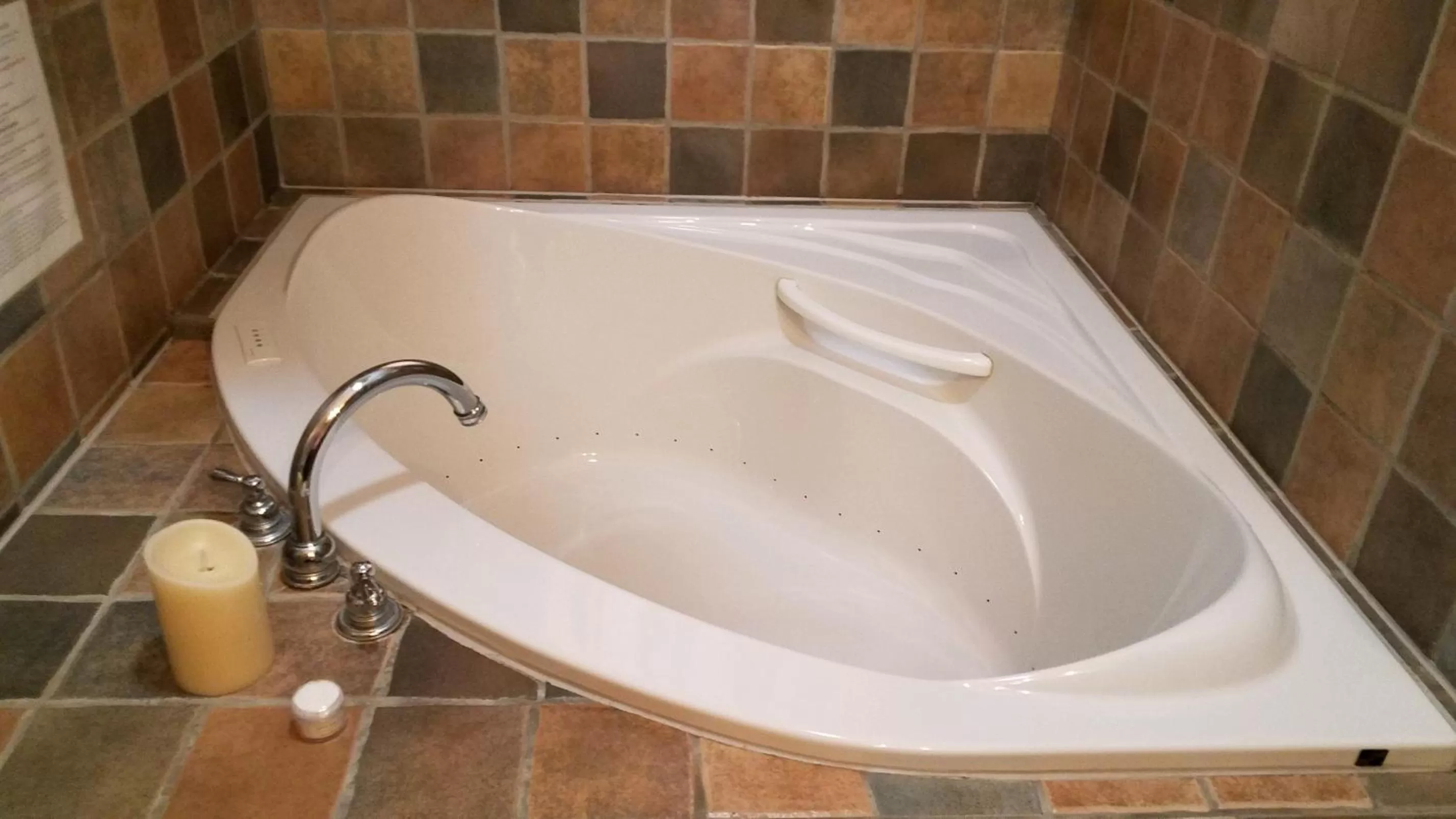 Bathroom in Pinehurst Inn Bed & Breakfast