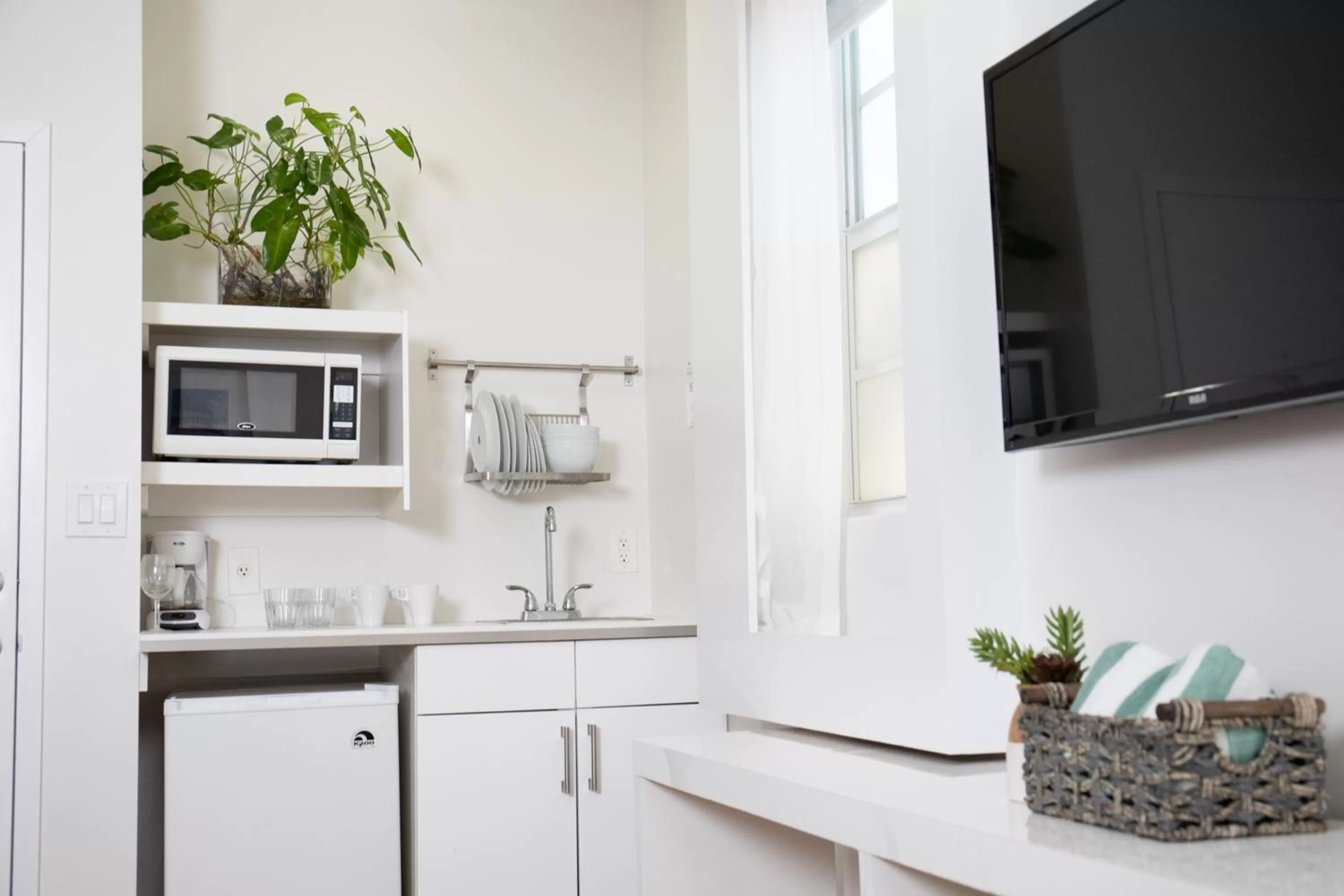 Kitchen or kitchenette in Riviere South Beach Hotel